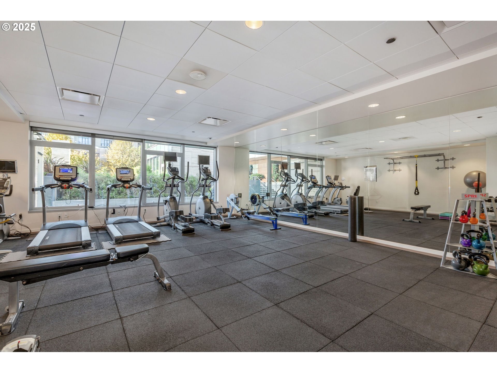 1001 NW LOVEJOY ST 609