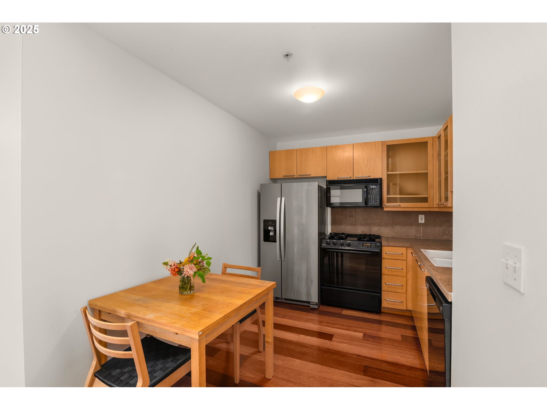 726 NW 11TH AVE 512