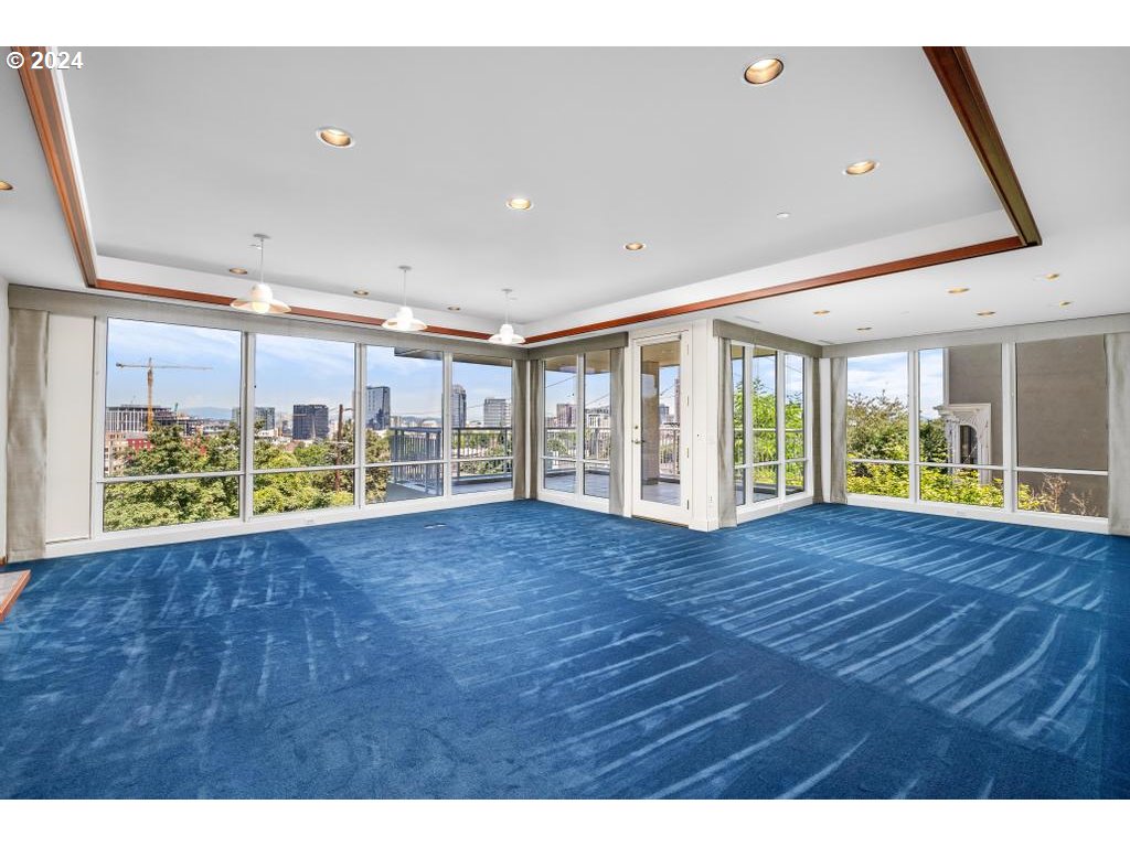 2020 SW MARKET STREET DR 101