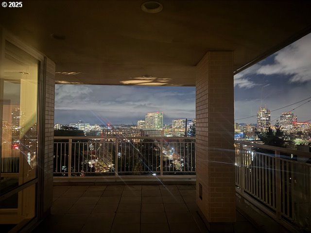 2020 SW MARKET STREET DR 101