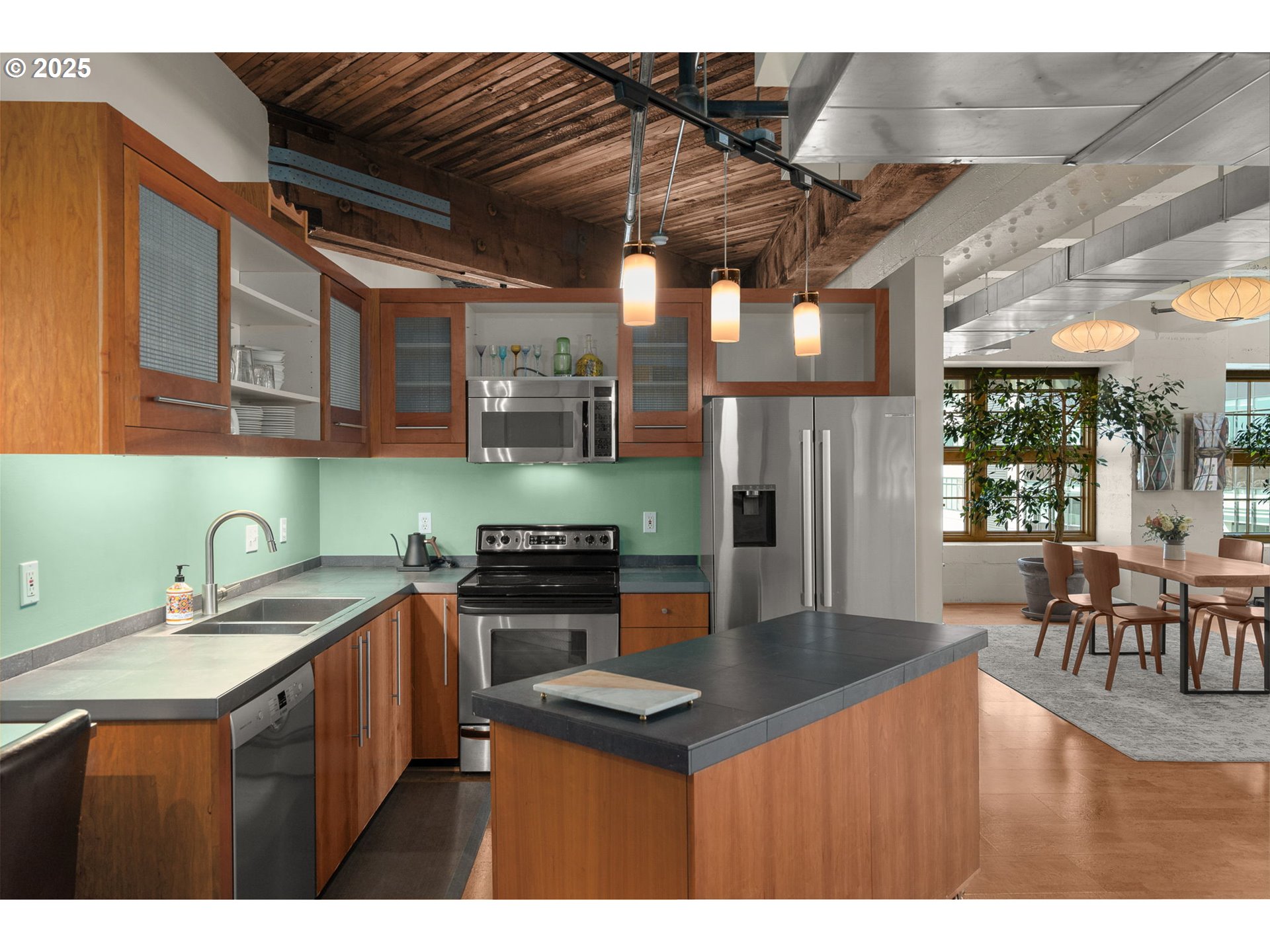 1420 NW LOVEJOY ST 603