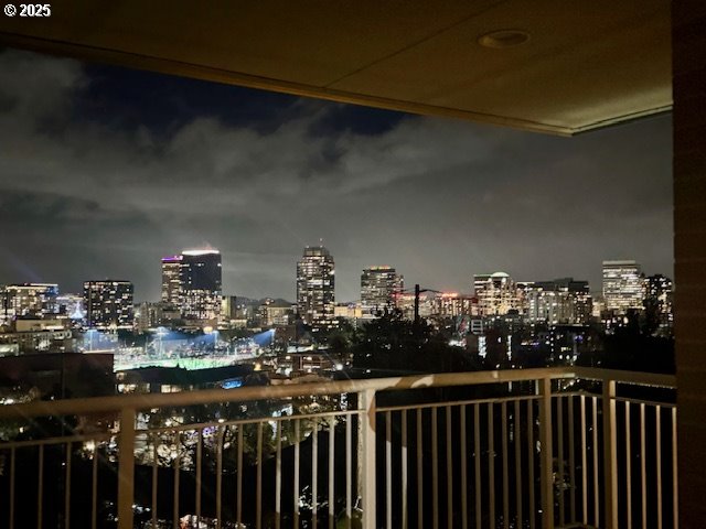 2020 SW MARKET STREET DR 102