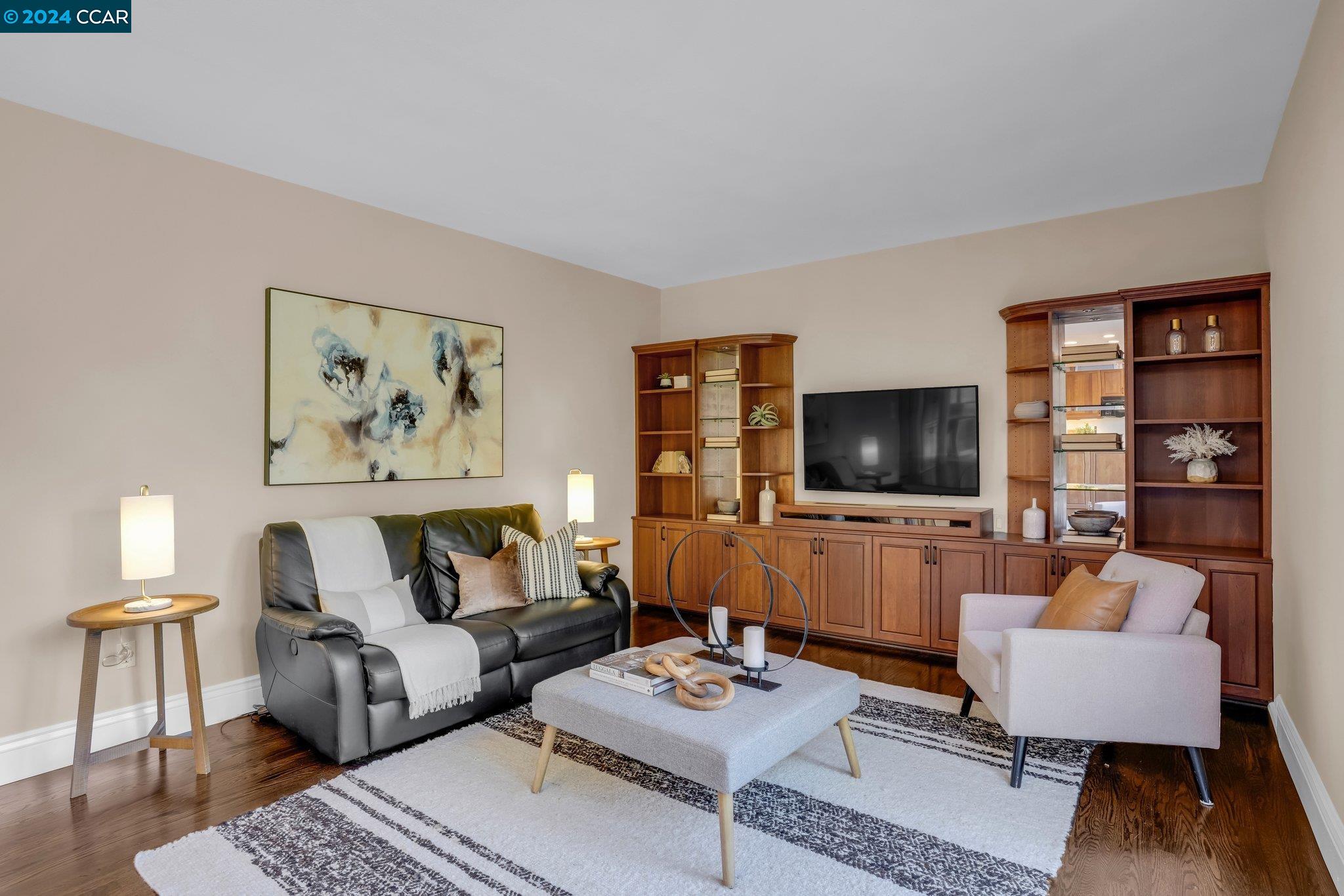 141 Burgess Ct