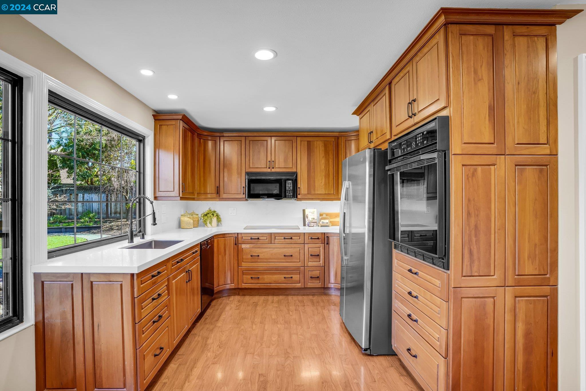 141 Burgess Ct