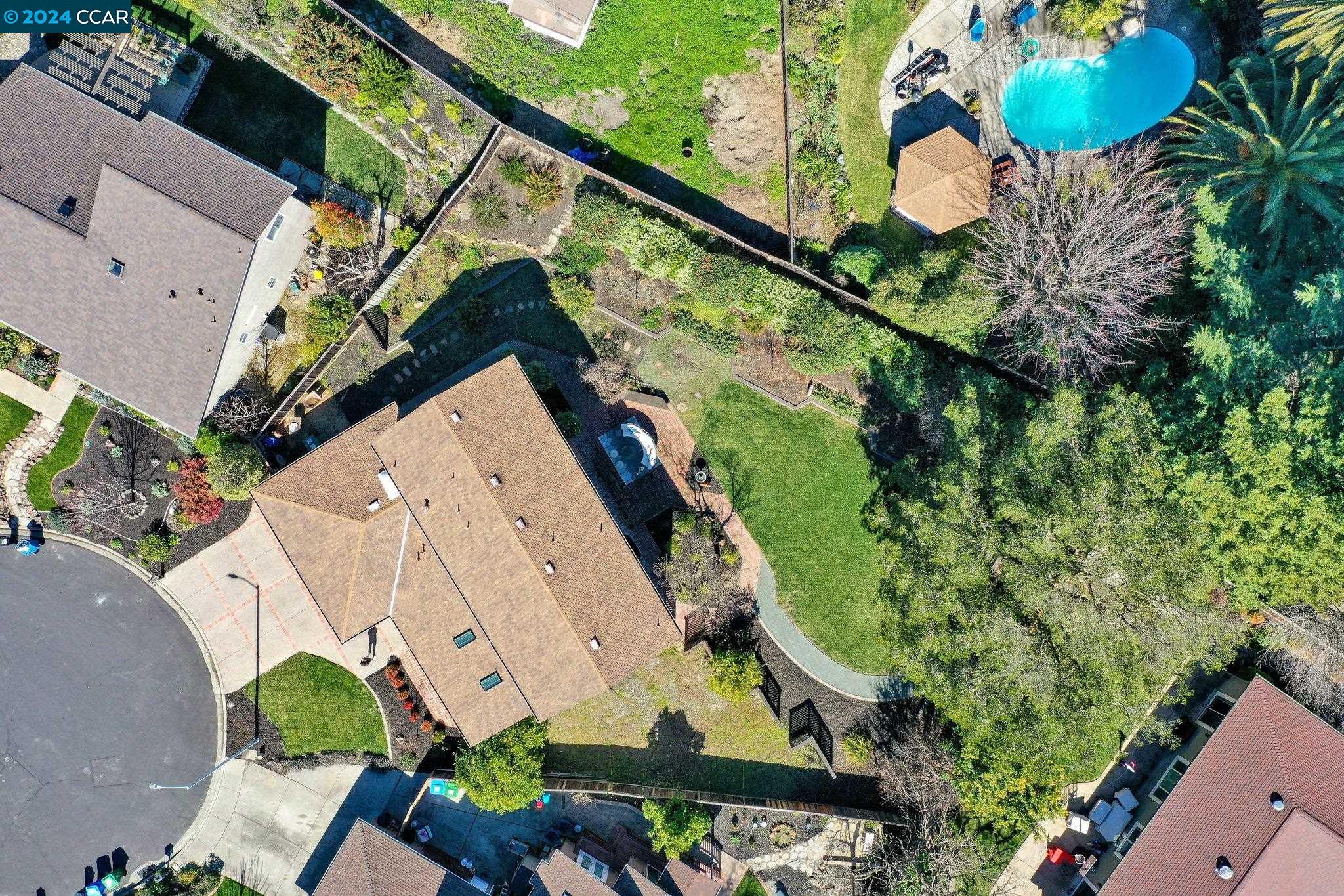 141 Burgess Ct