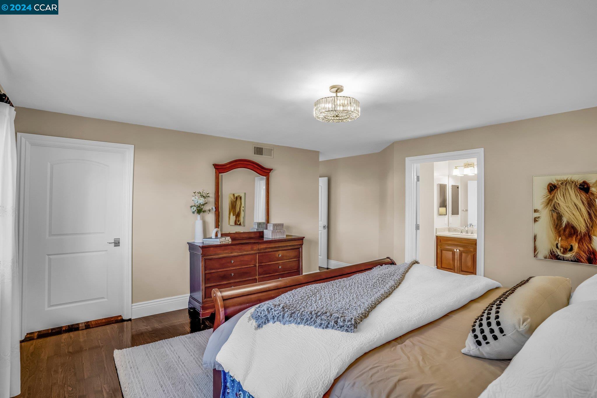 141 Burgess Ct