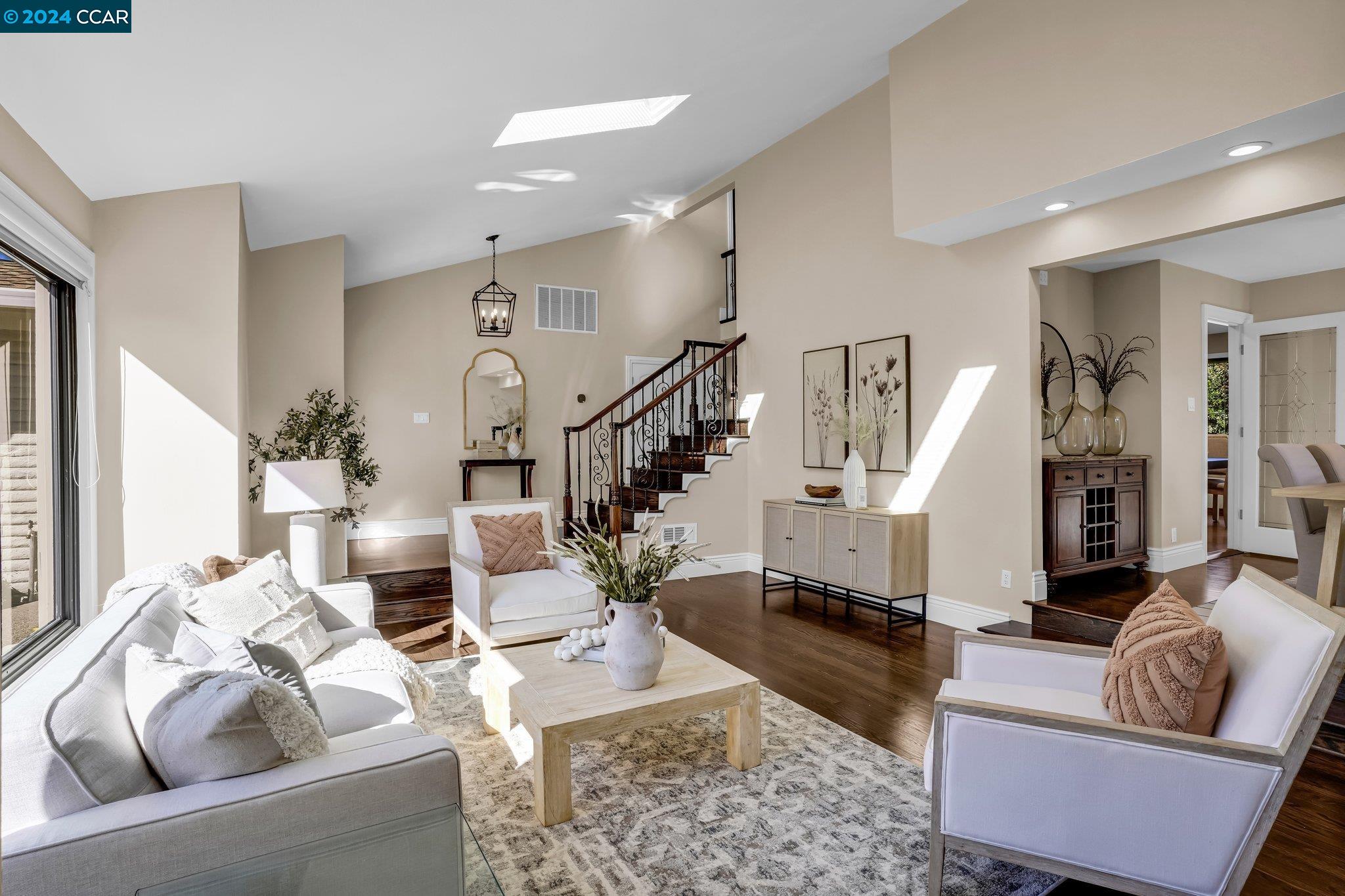 141 Burgess Ct