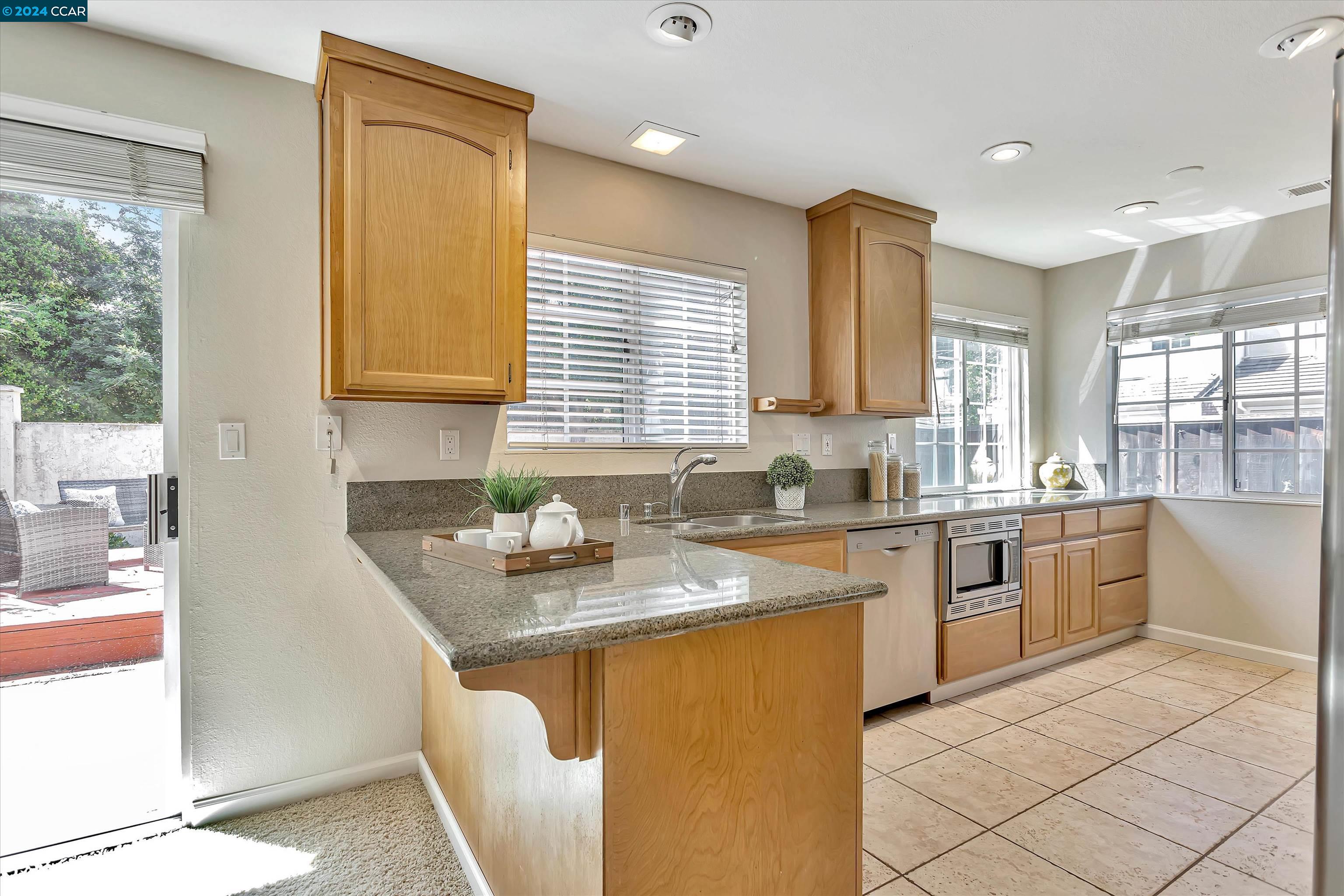 5224 Pebble Glen Dr