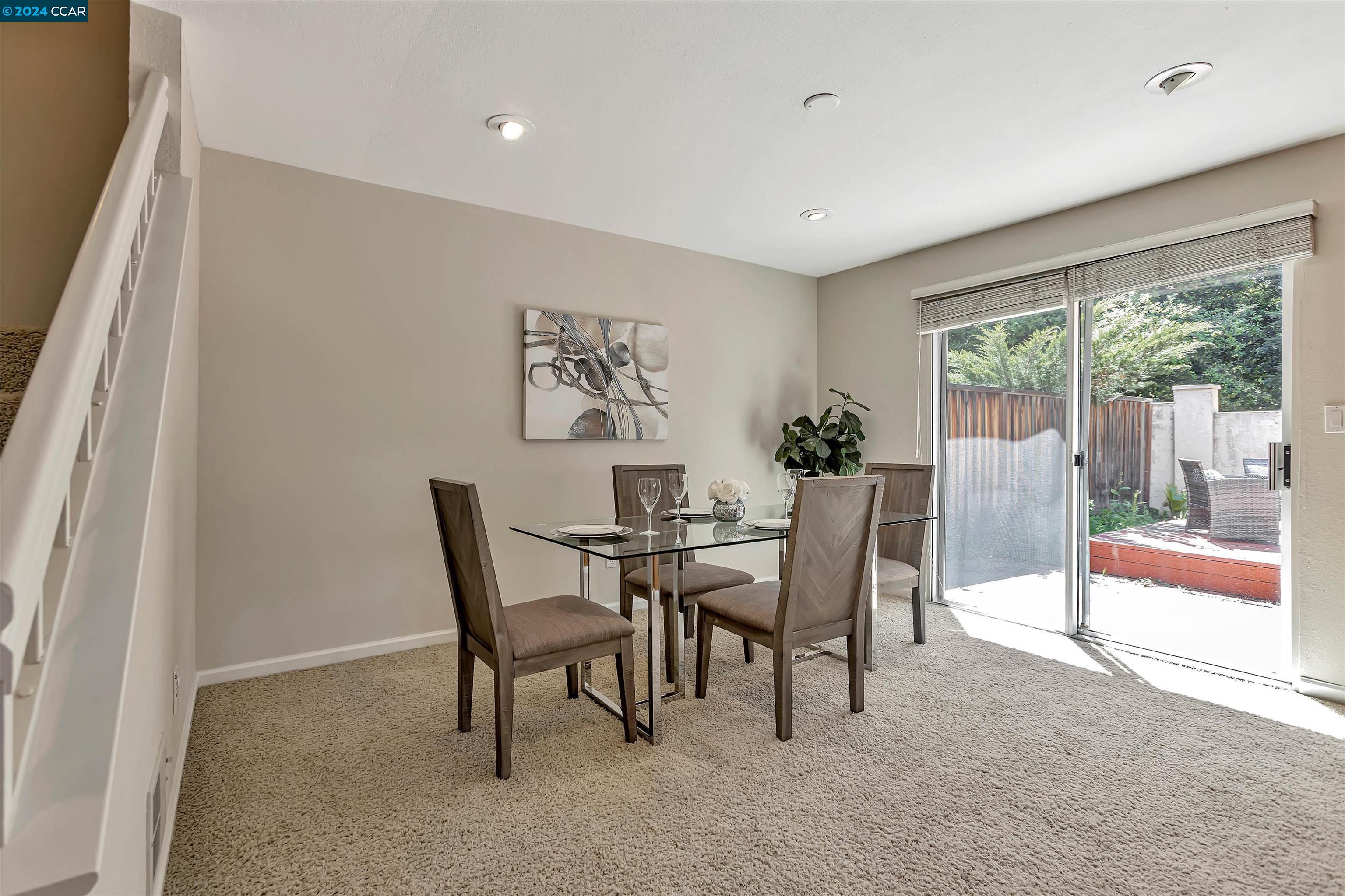 5224 Pebble Glen Dr
