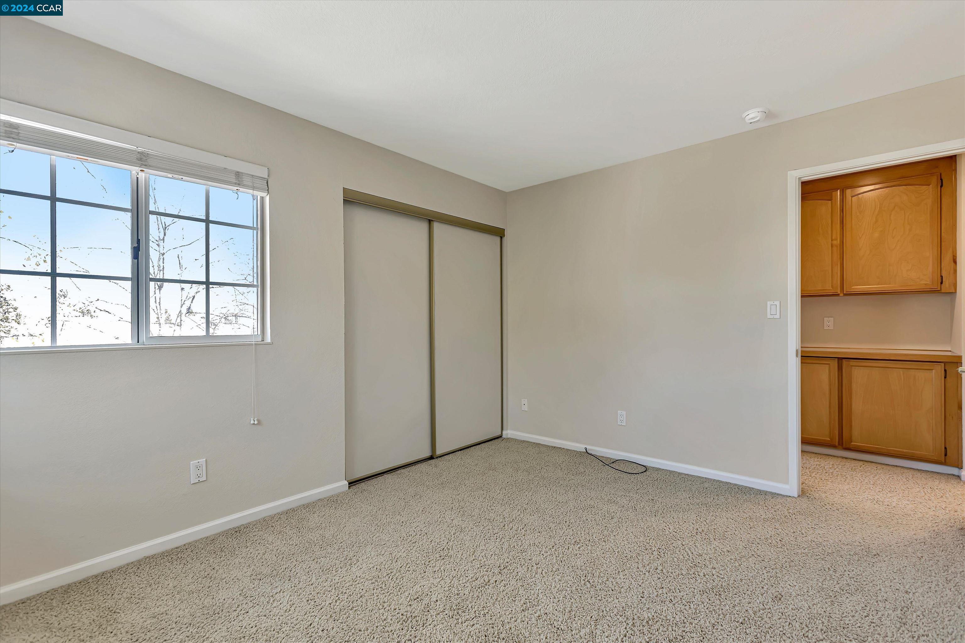 5224 Pebble Glen Dr