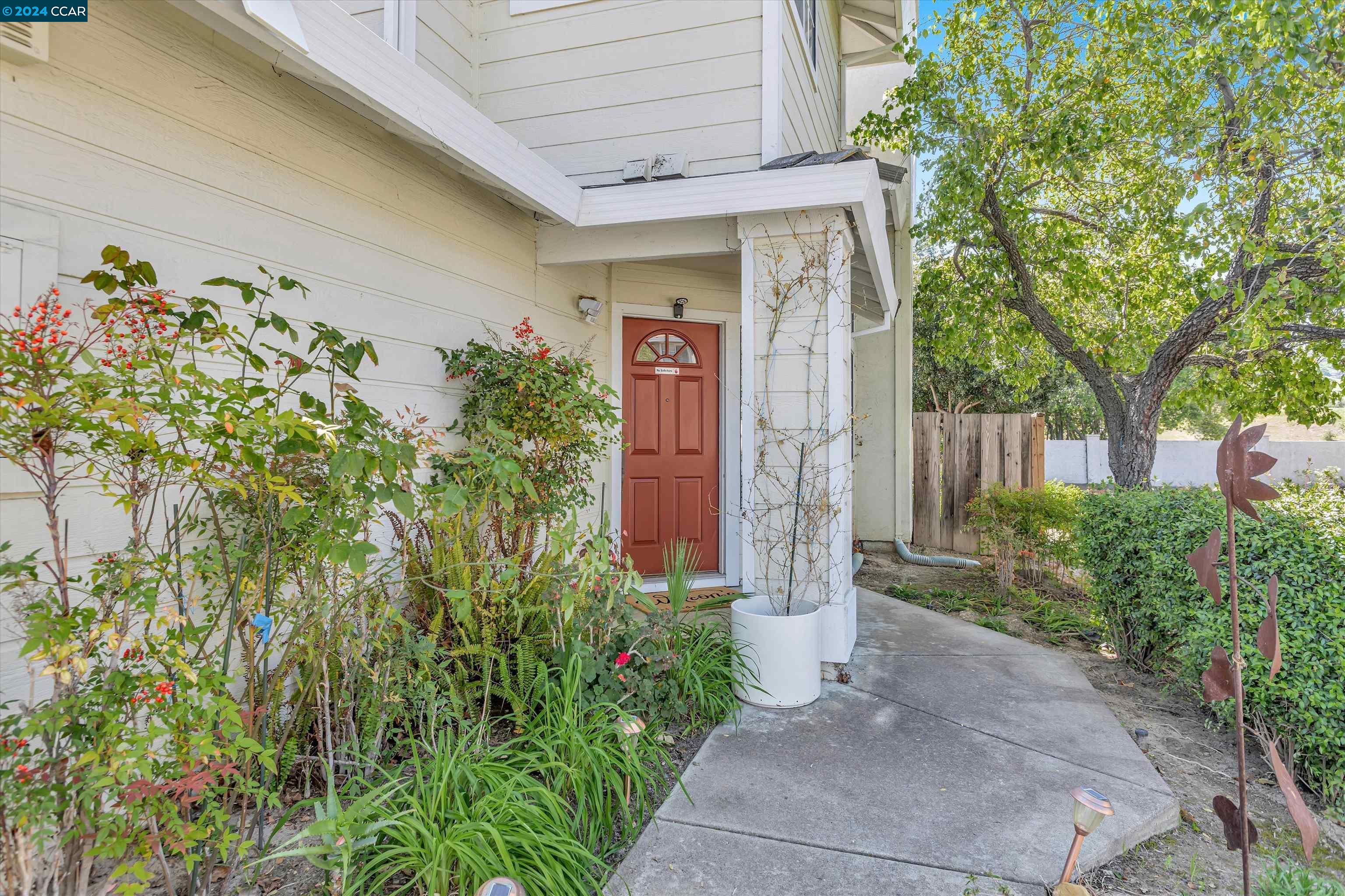 5224 Pebble Glen Dr