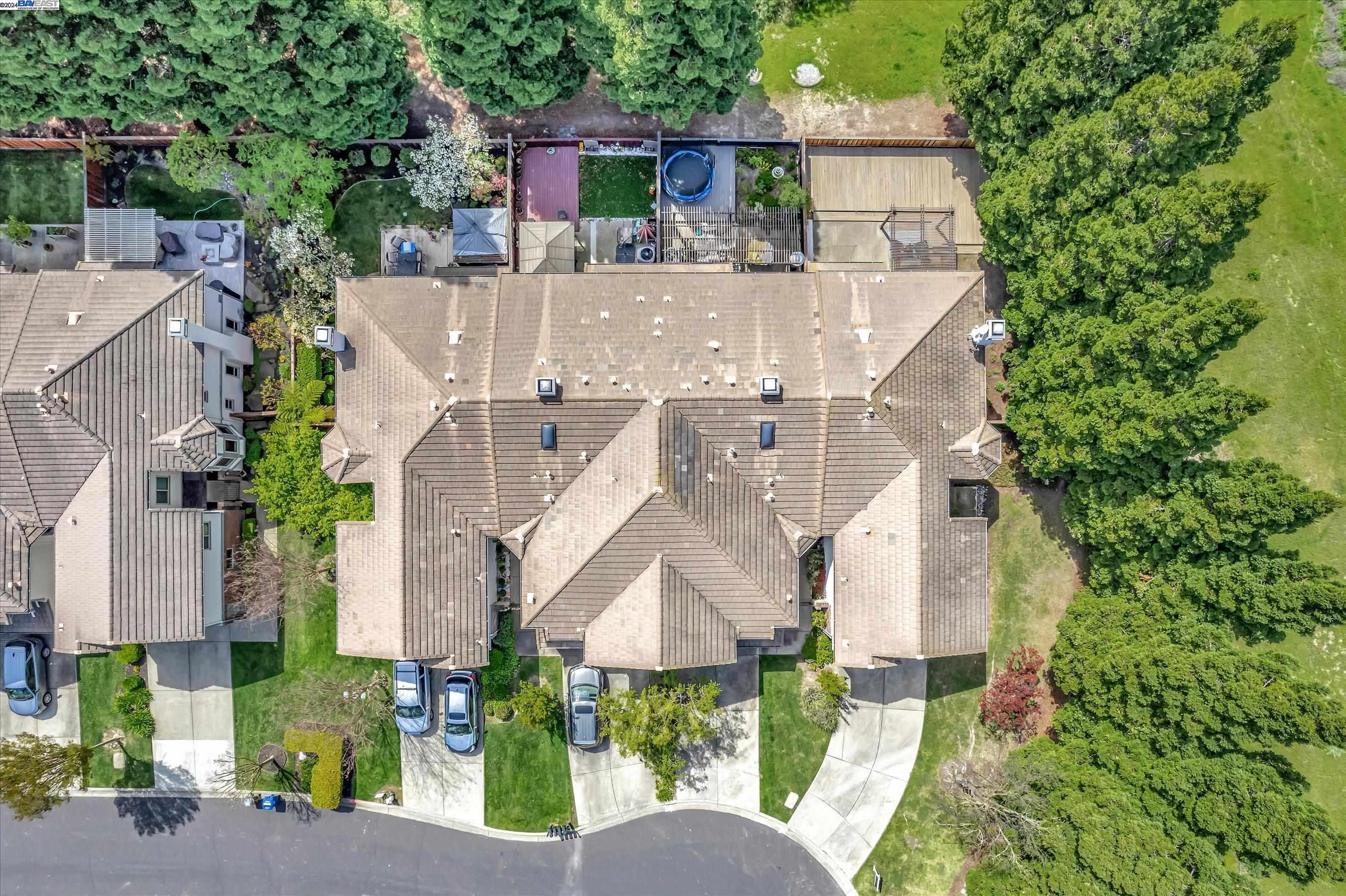 49 Canyon Green Ct