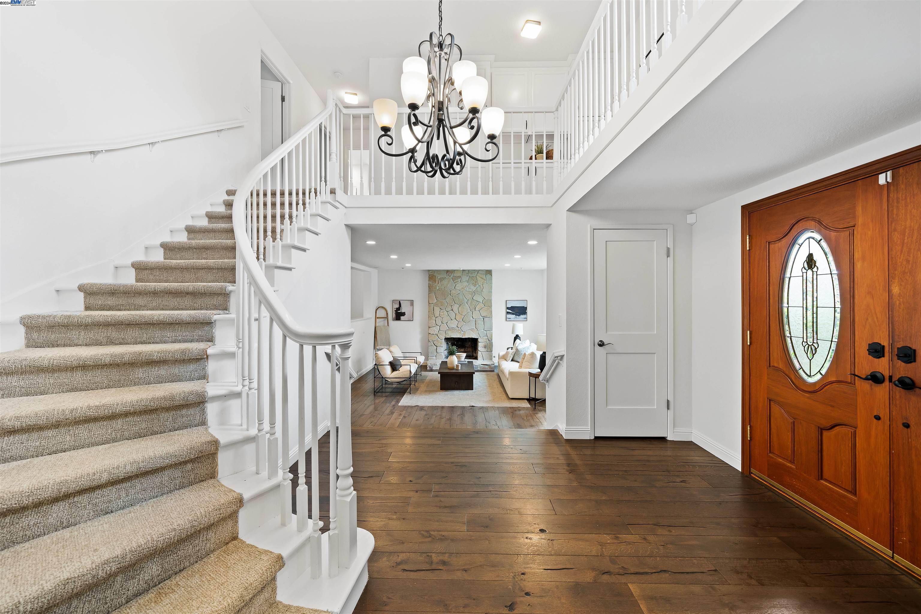 868 Ackerman Dr