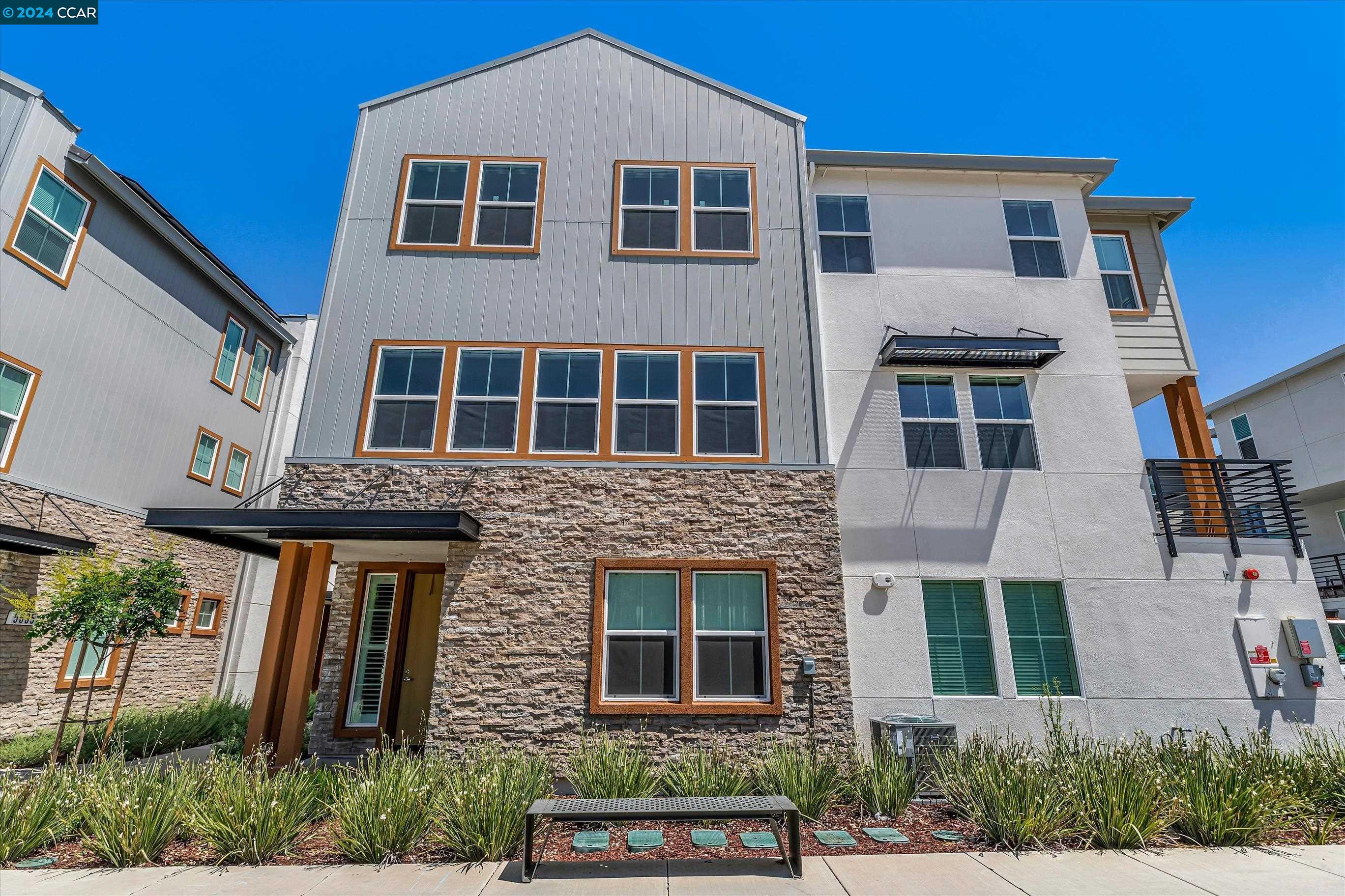 5623 Horizon Parkway