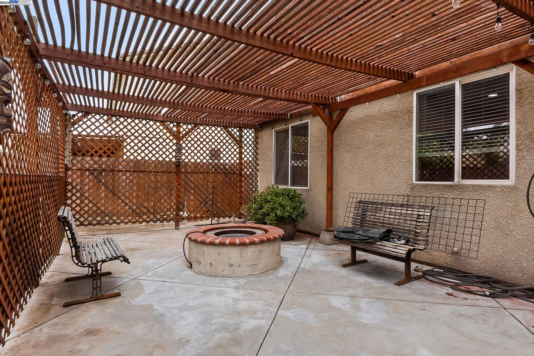1906 Wilson Ct