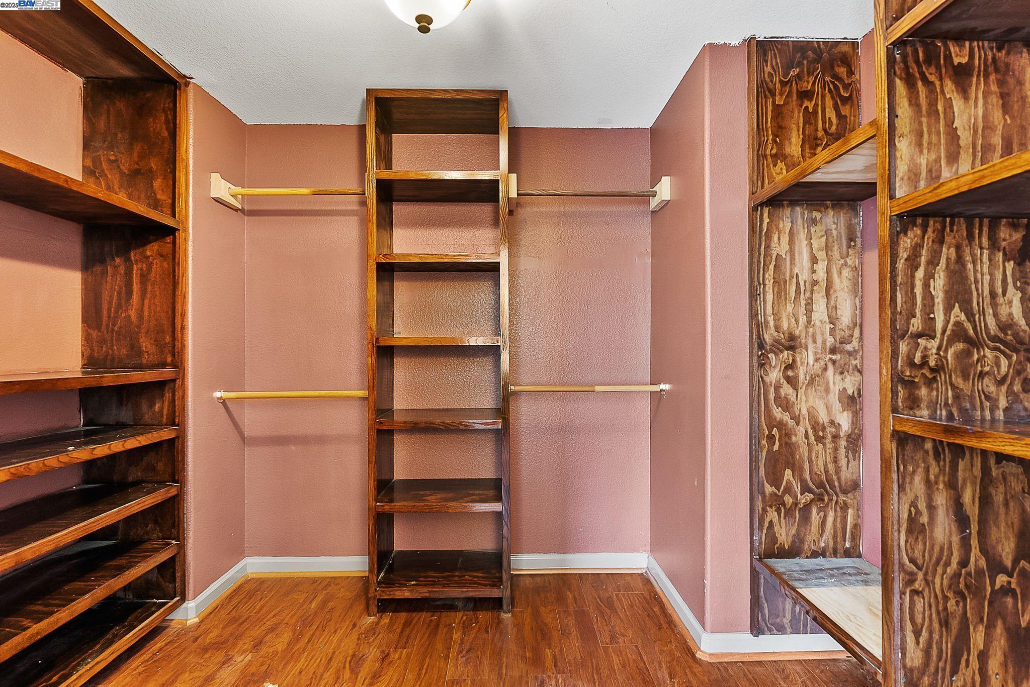 1906 Wilson Ct