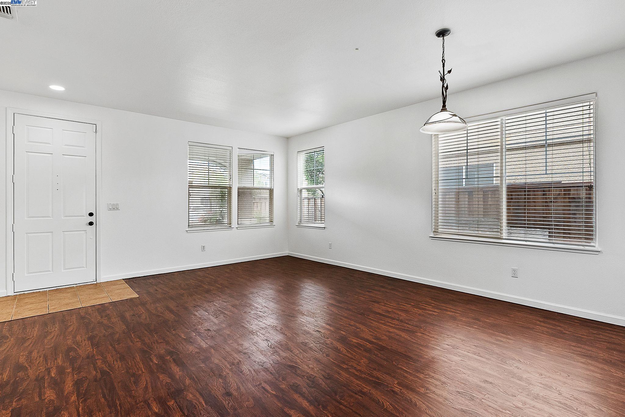 1906 Wilson Ct