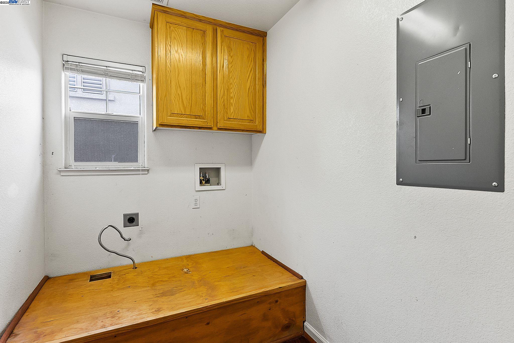 1906 Wilson Ct