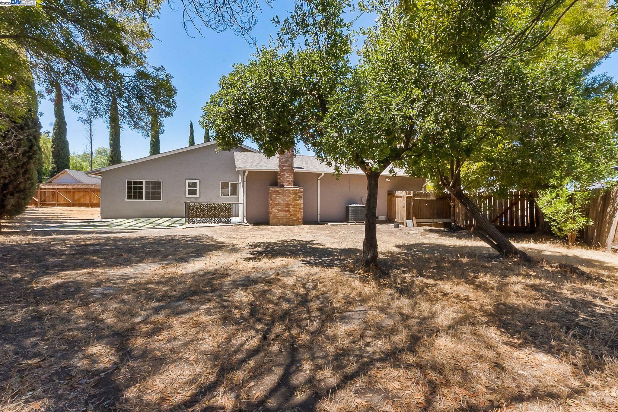 3481 Michael Pl