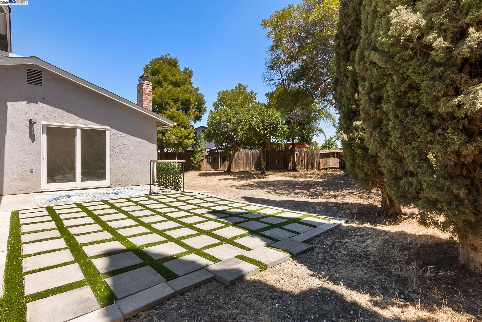 3481 Michael Pl