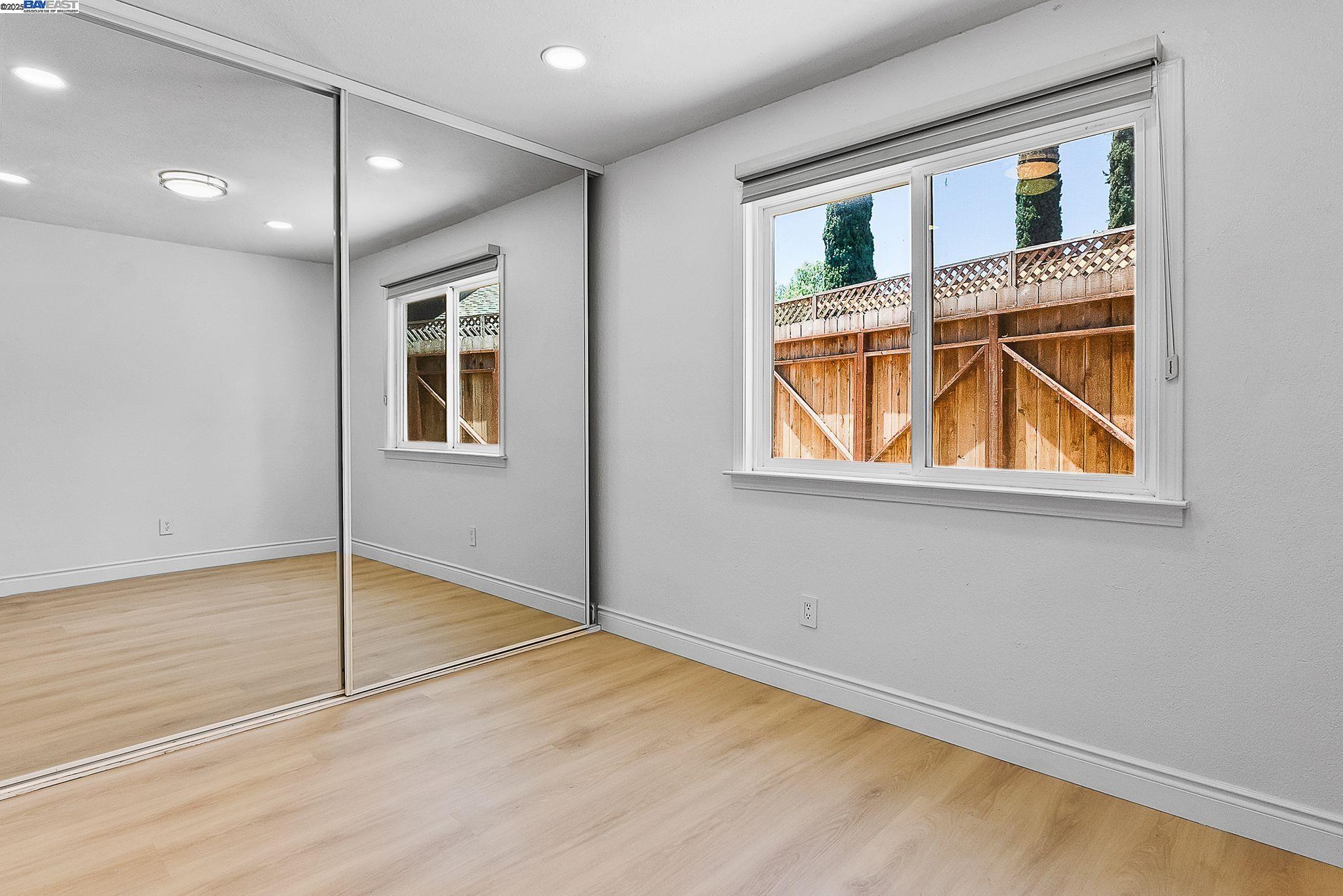 3481 Michael Pl