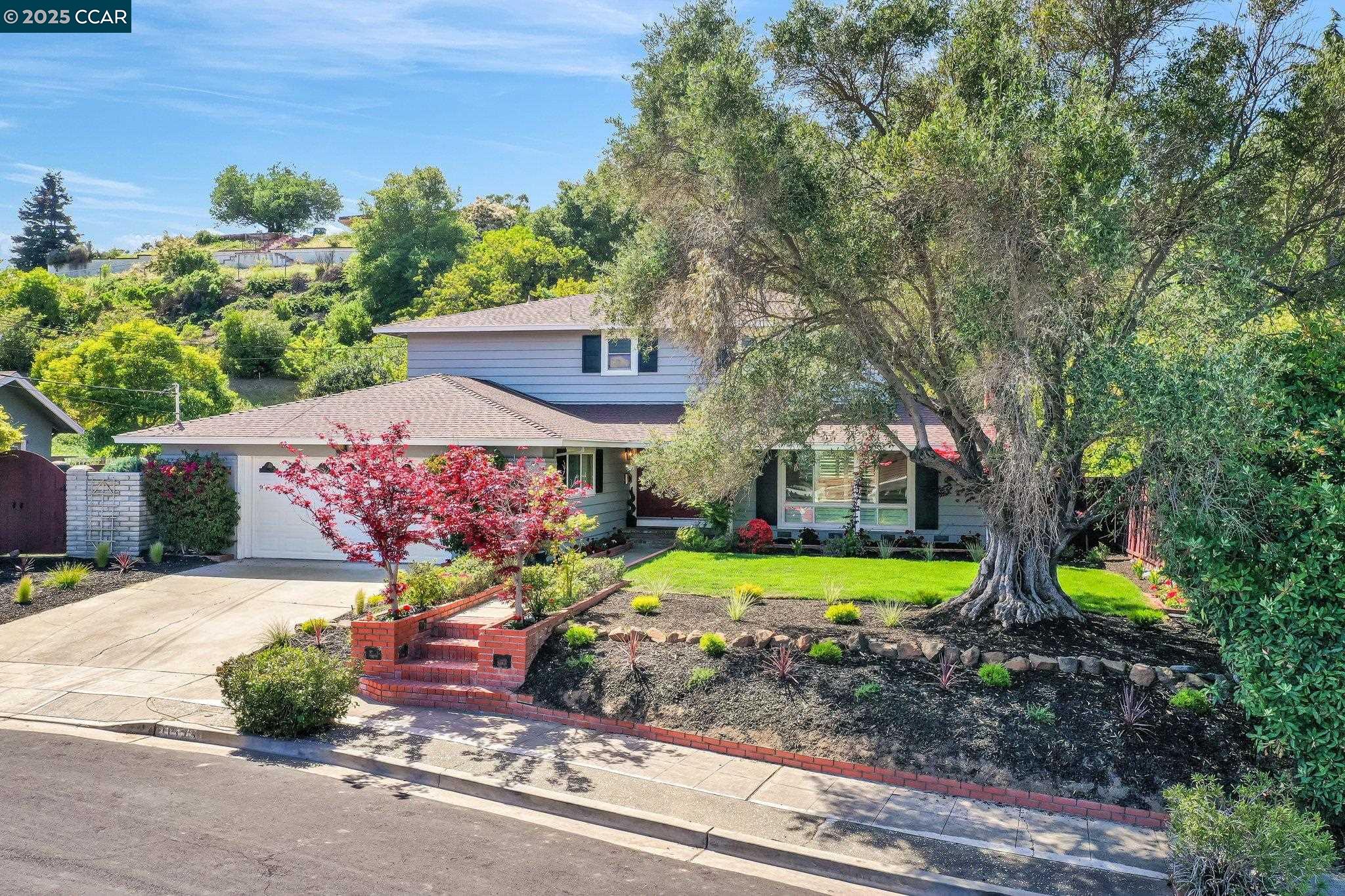 11373 Rampart Dr