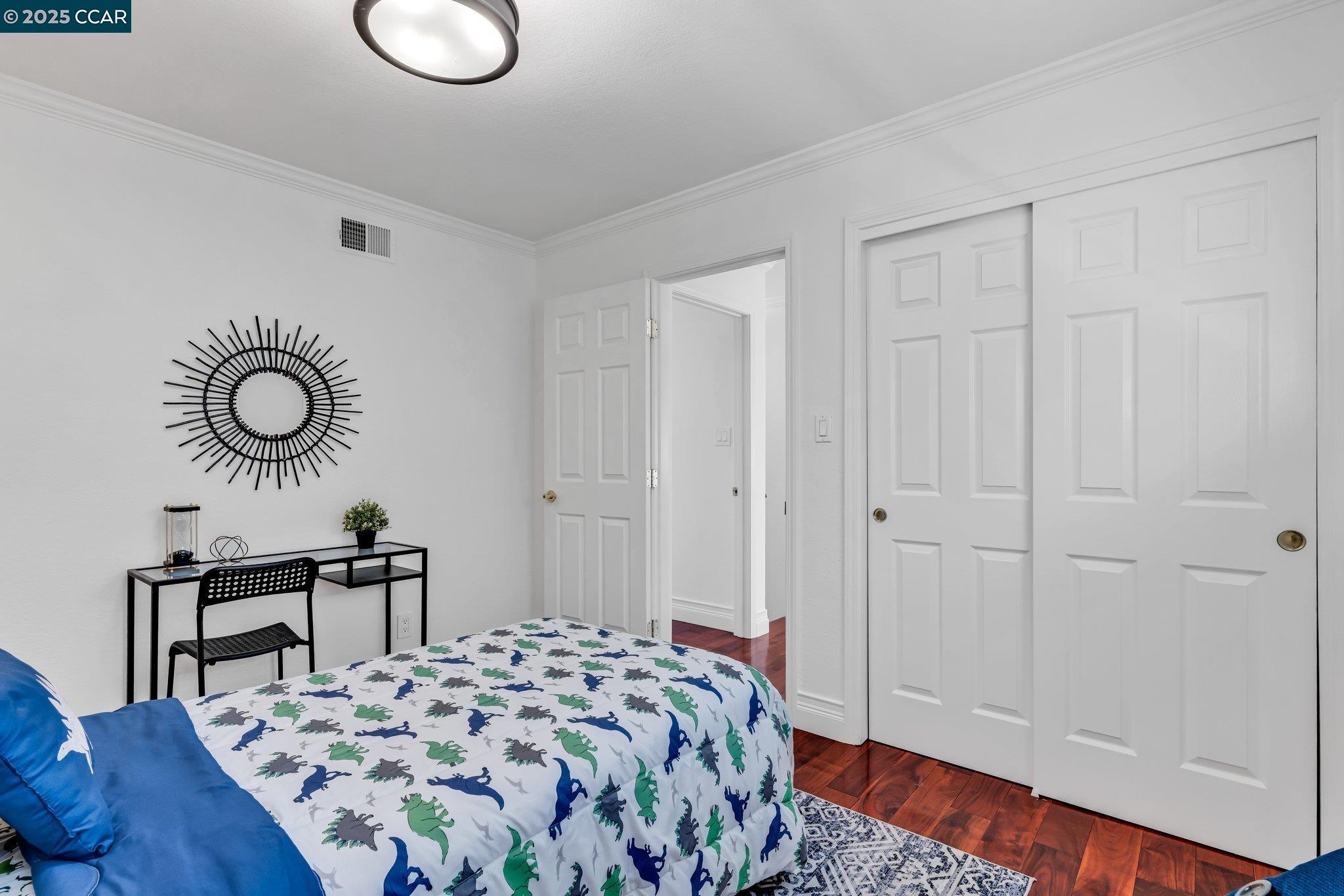 11373 Rampart Dr
