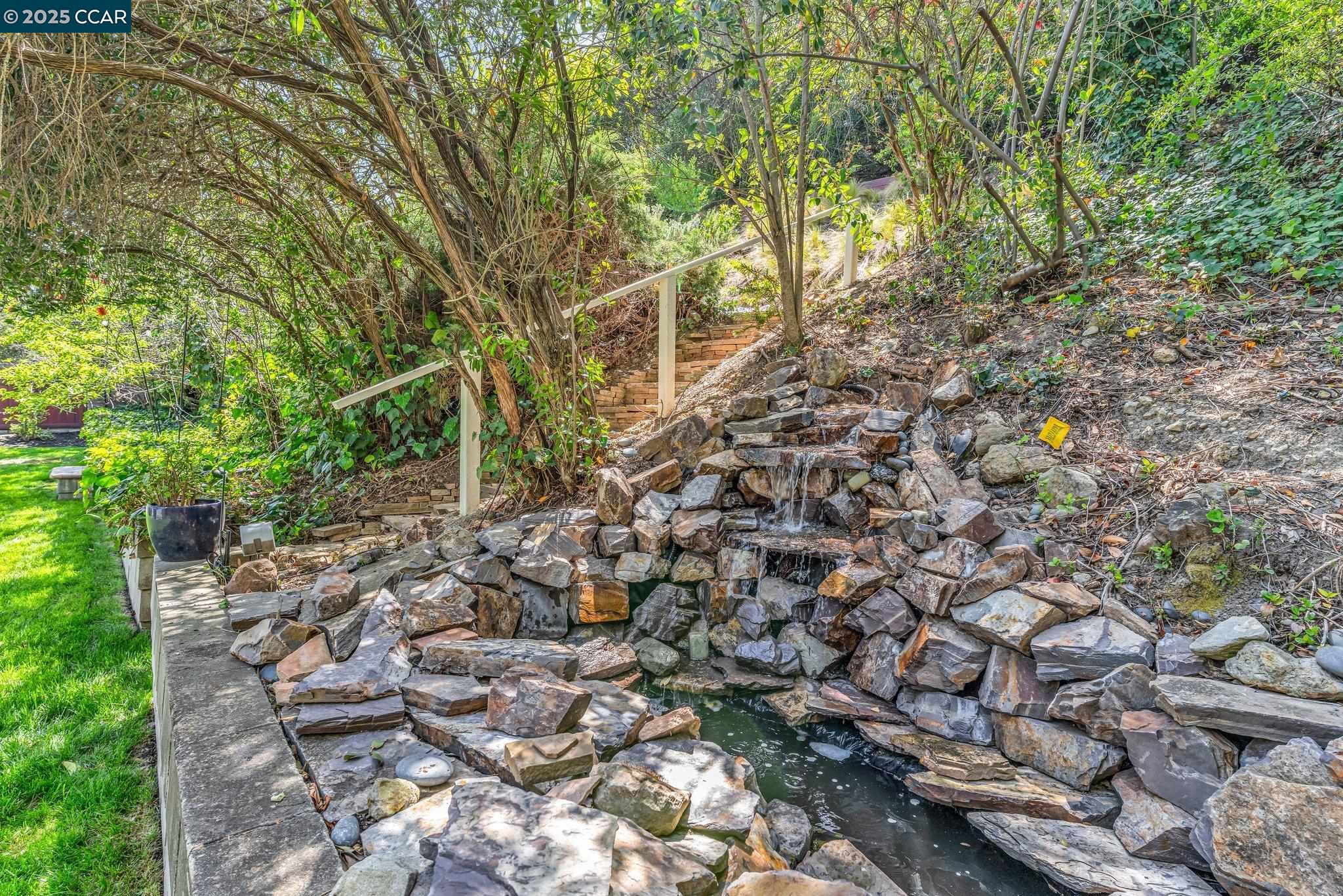 11373 Rampart Dr