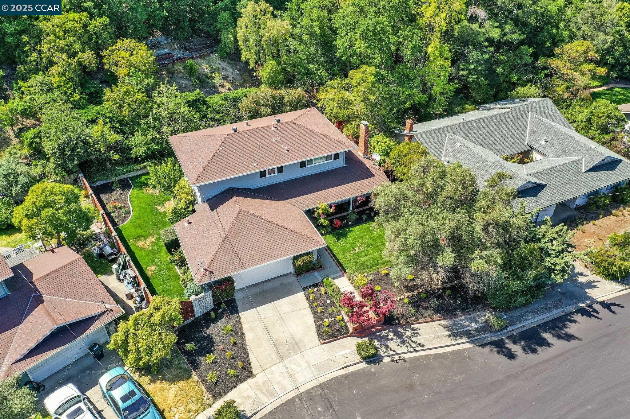 11373 Rampart Dr