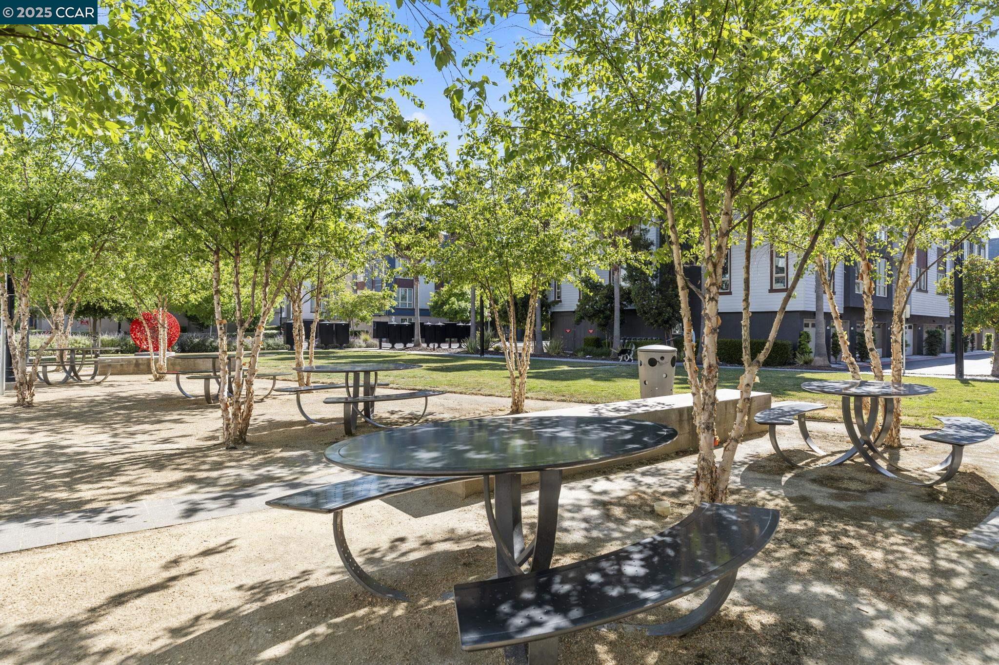 320 Riesling Ave # 23