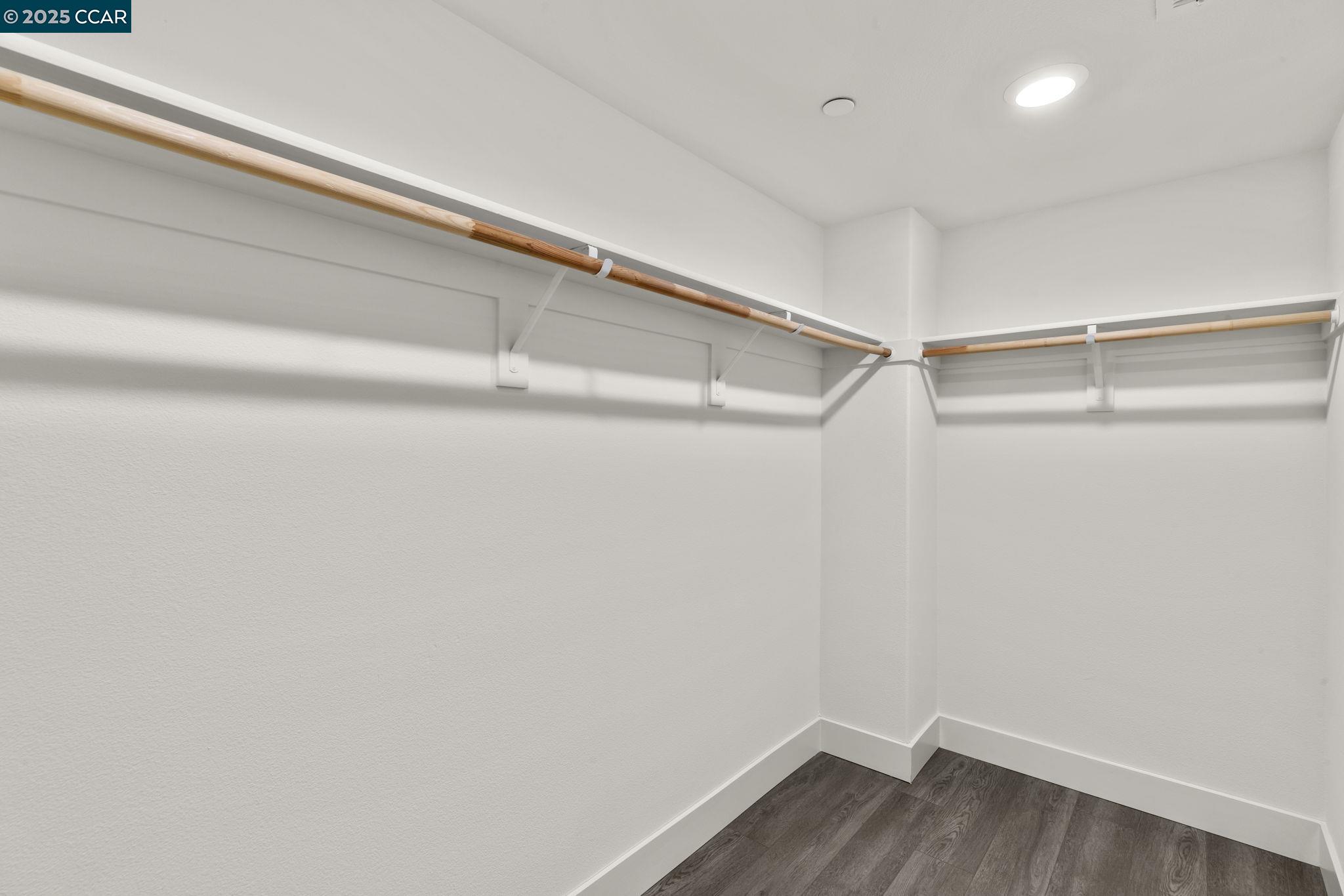 320 Riesling Ave # 23