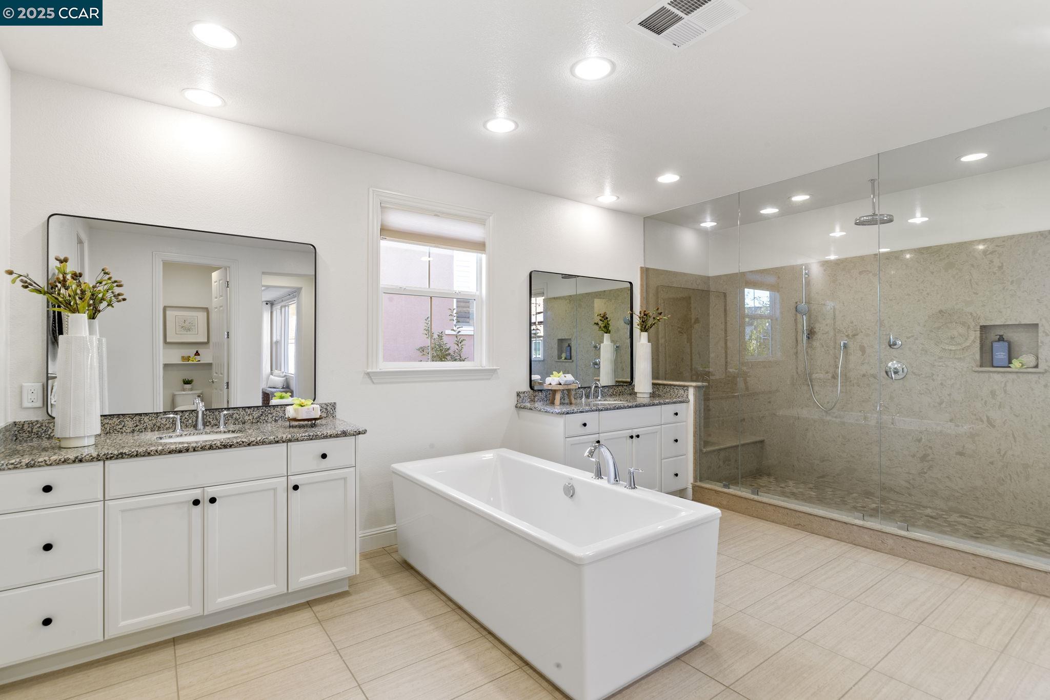 406 Glastonbury Ct