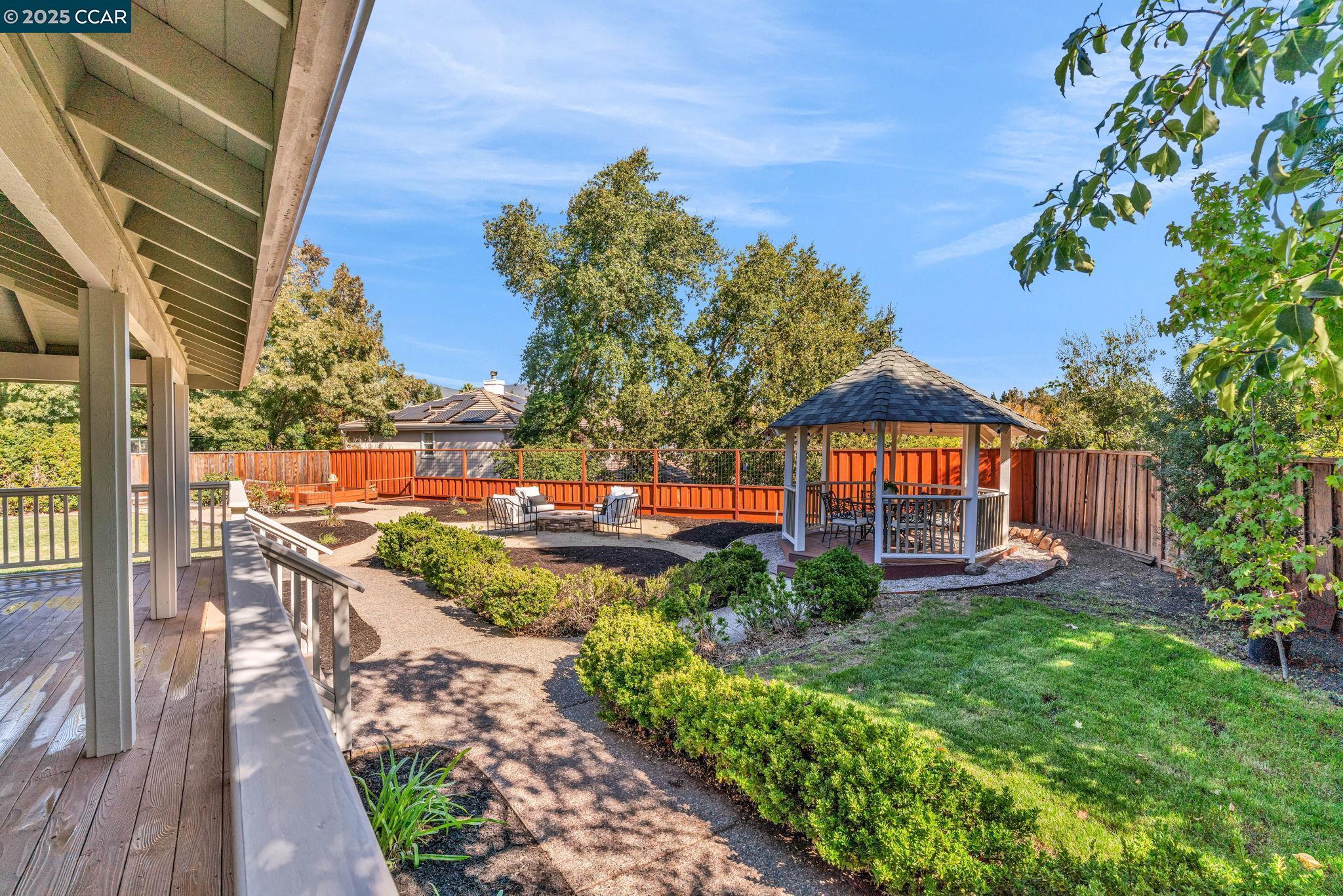 33 Bottlebrush Court, Danville