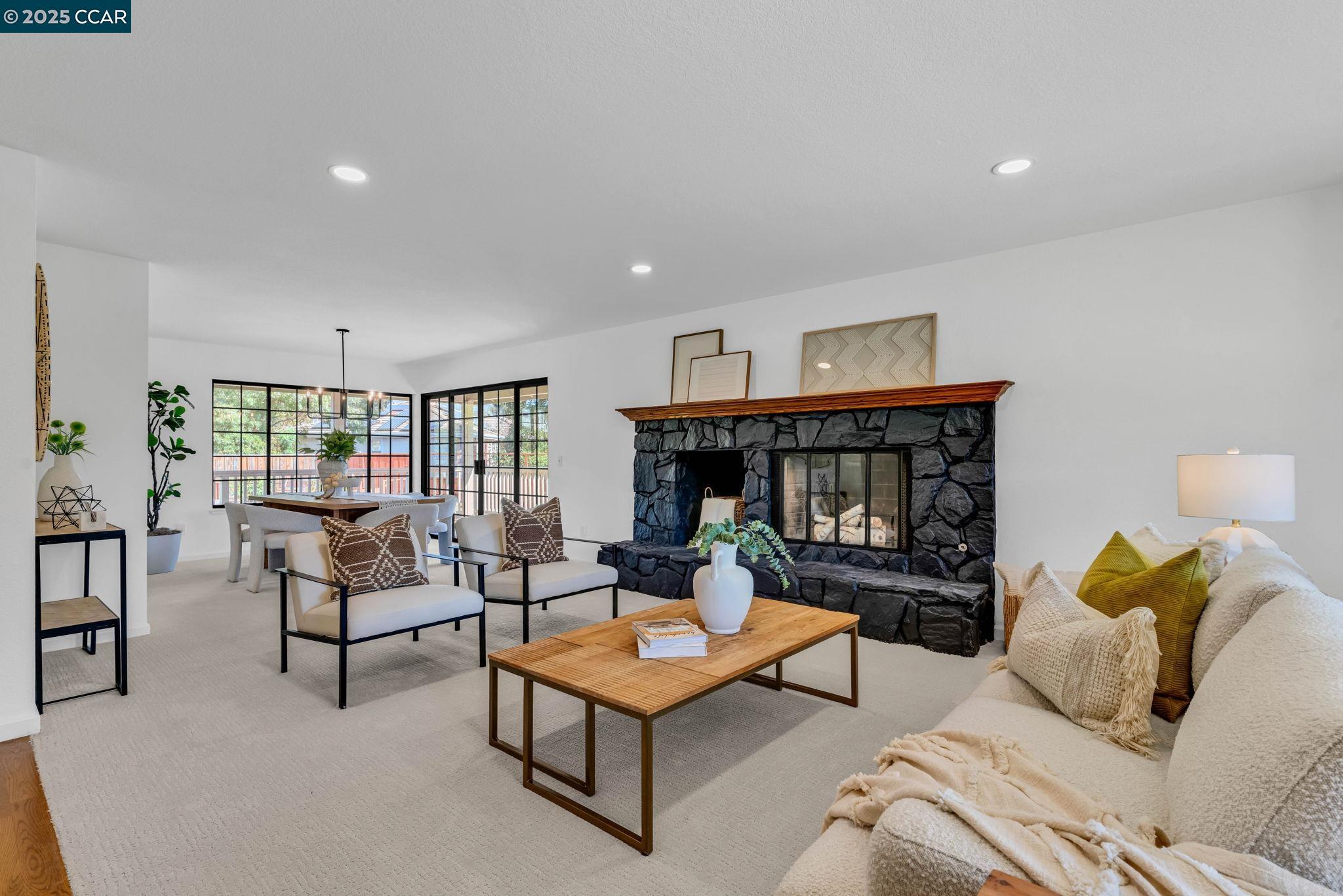 33 Bottlebrush Court, Danville