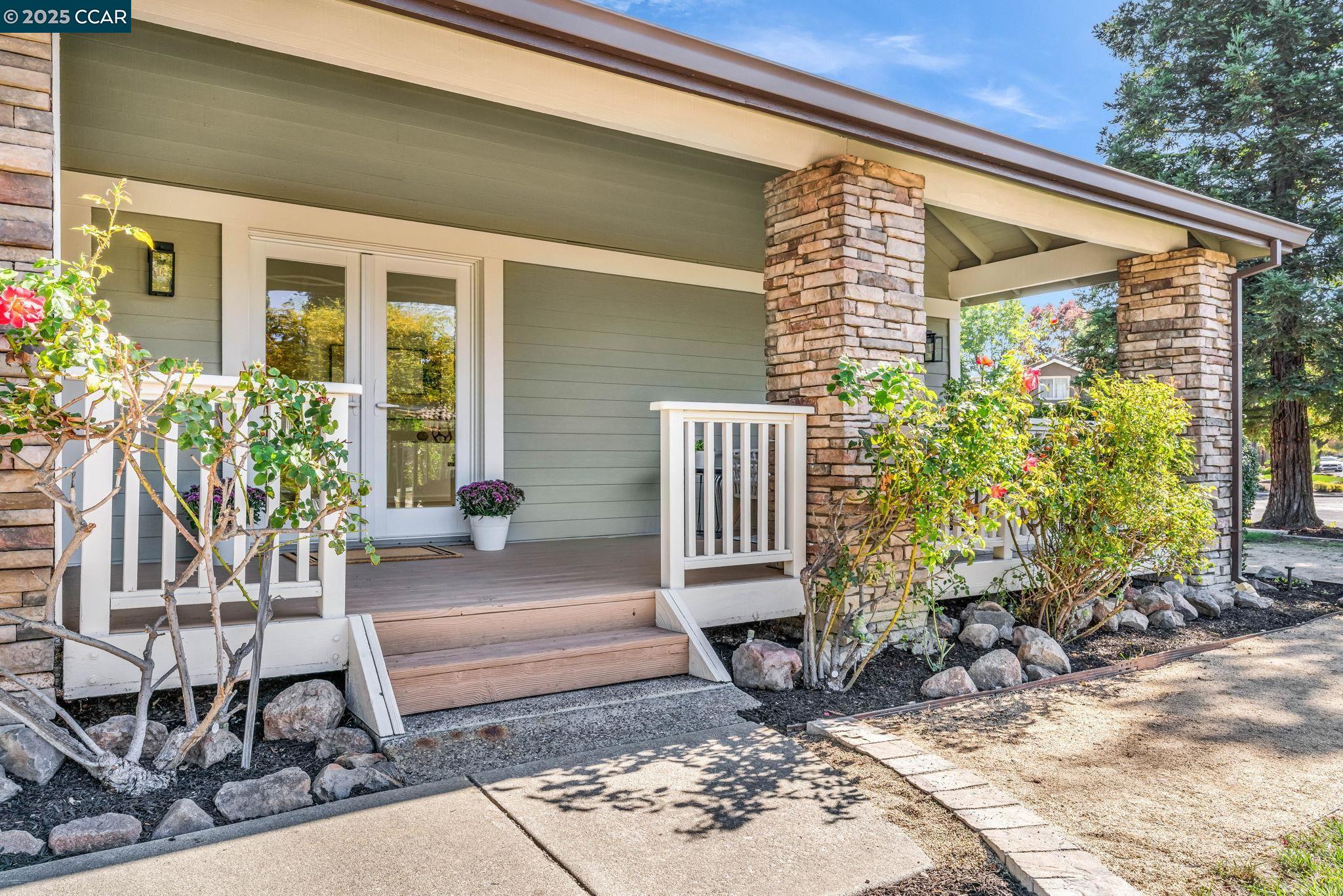 33 Bottlebrush Court, Danville
