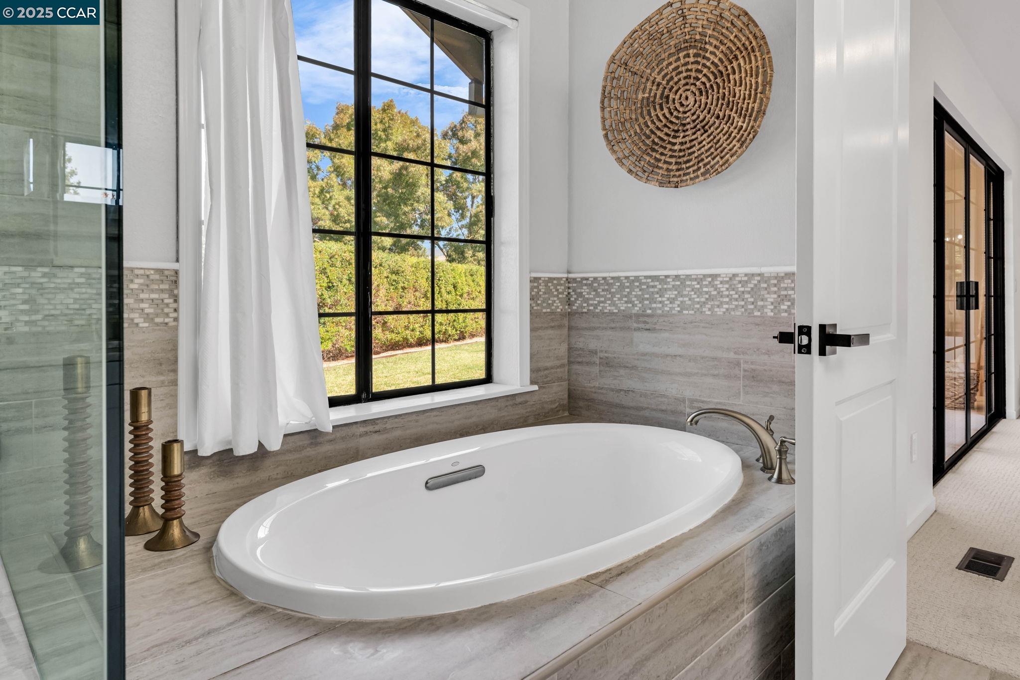 33 Bottlebrush Court, Danville