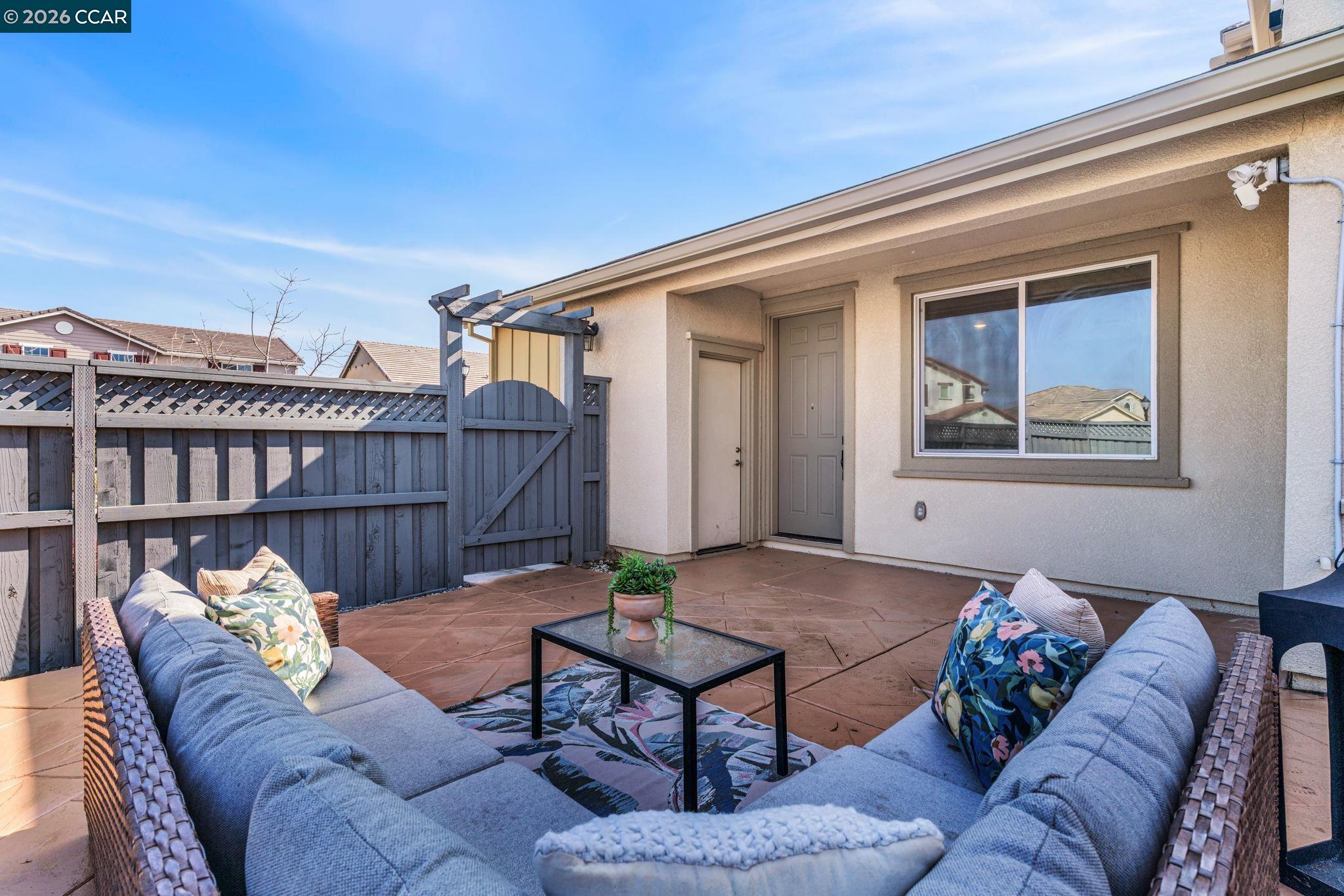 1553 S Perkins Place