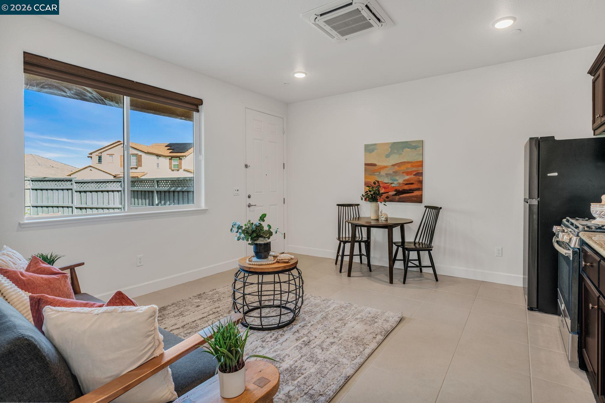 1553 S Perkins Place