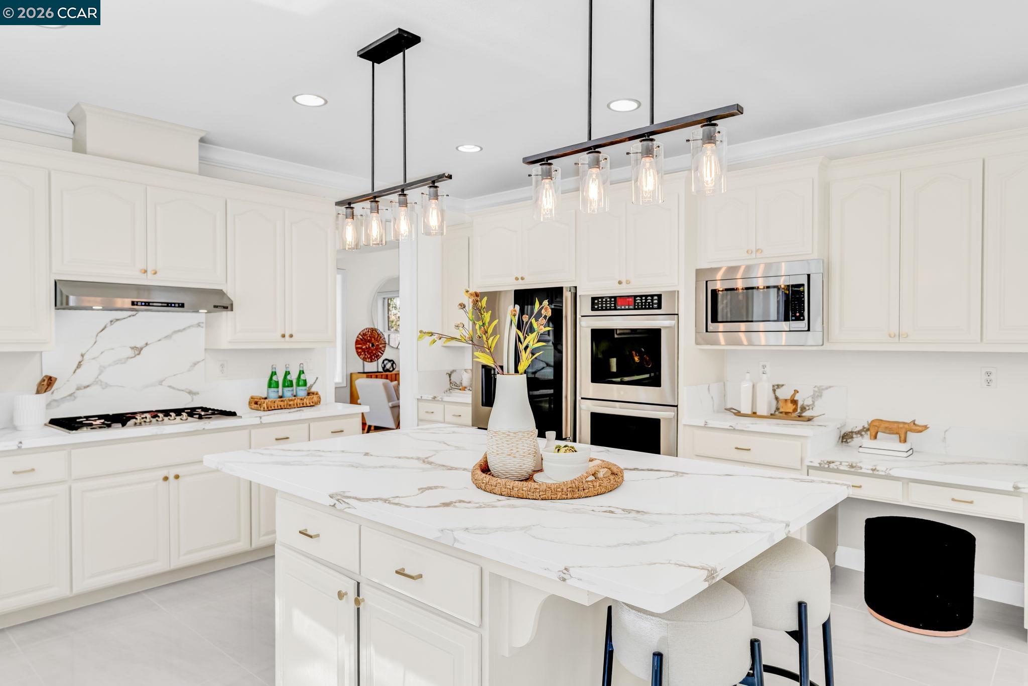 17 Pine Valley Place