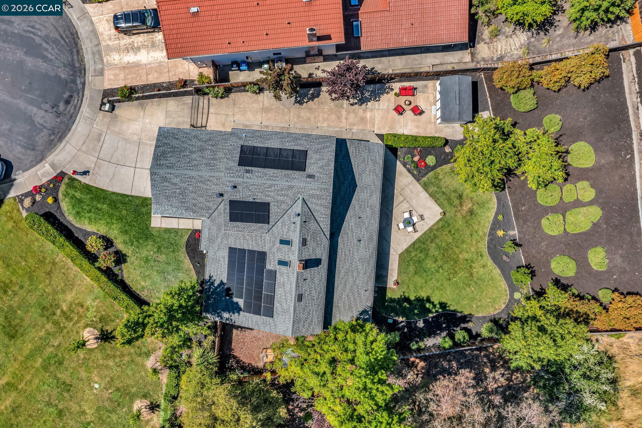 880 El Capitan Dr