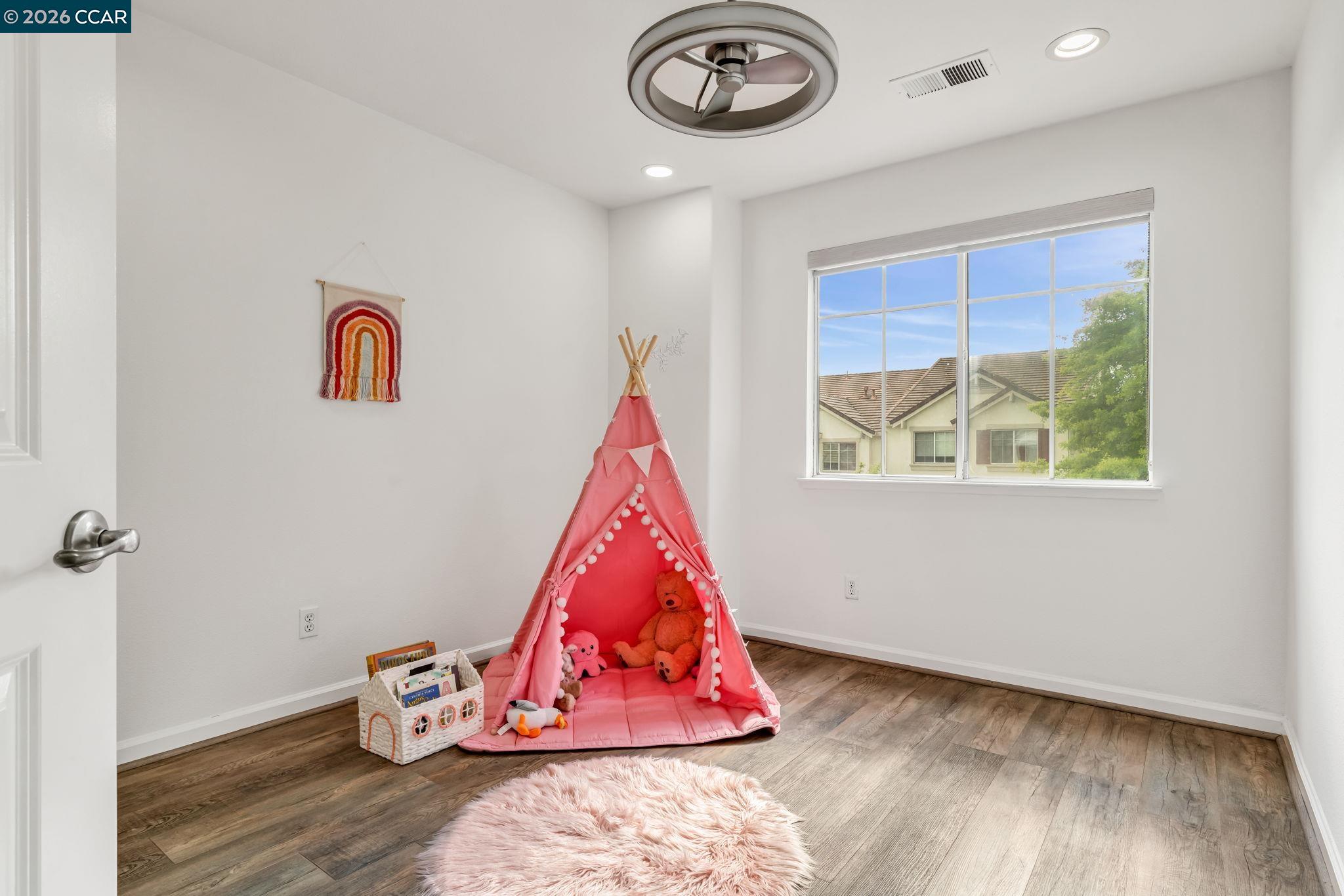 125 Shadowhill Cir