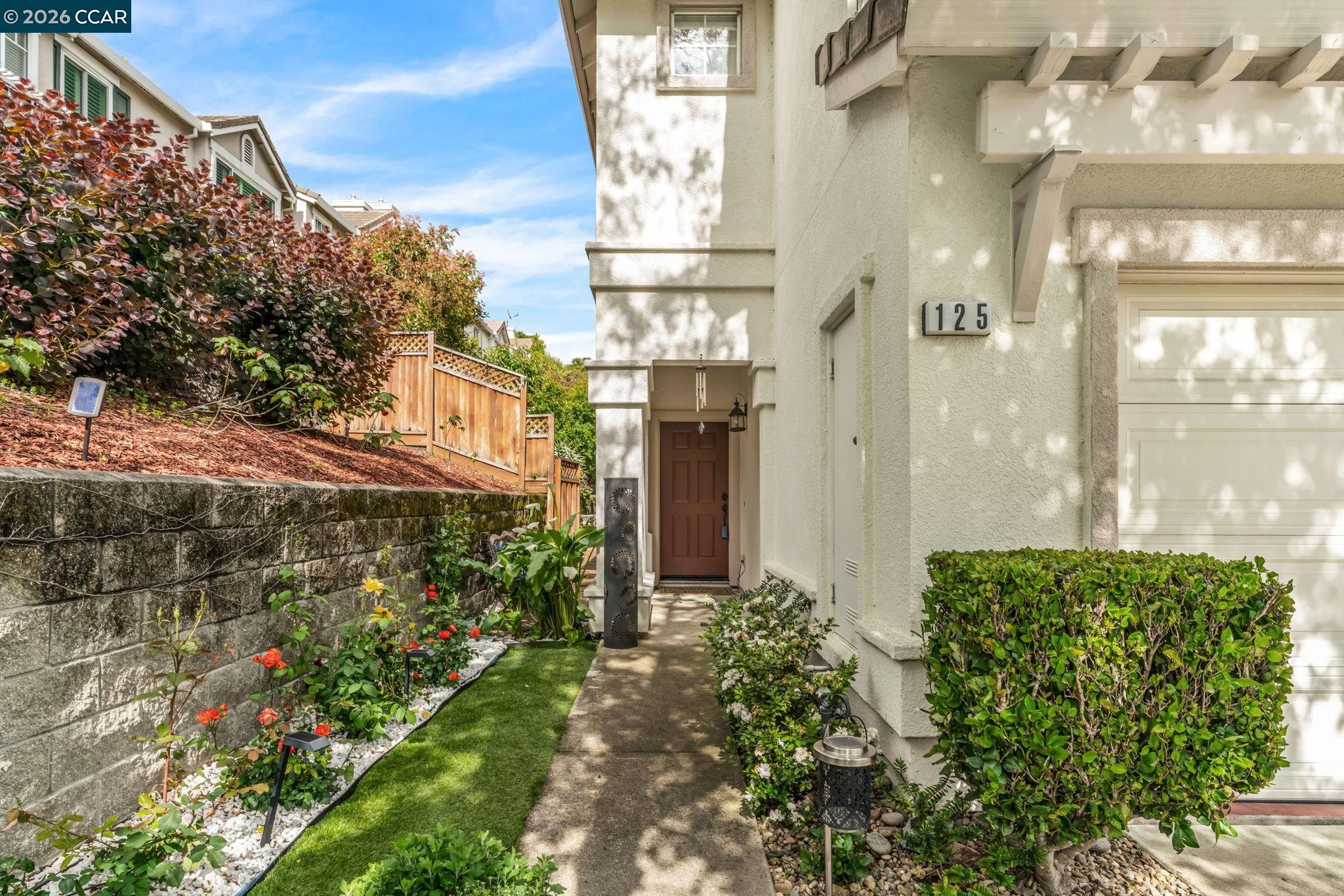 125 Shadowhill Cir