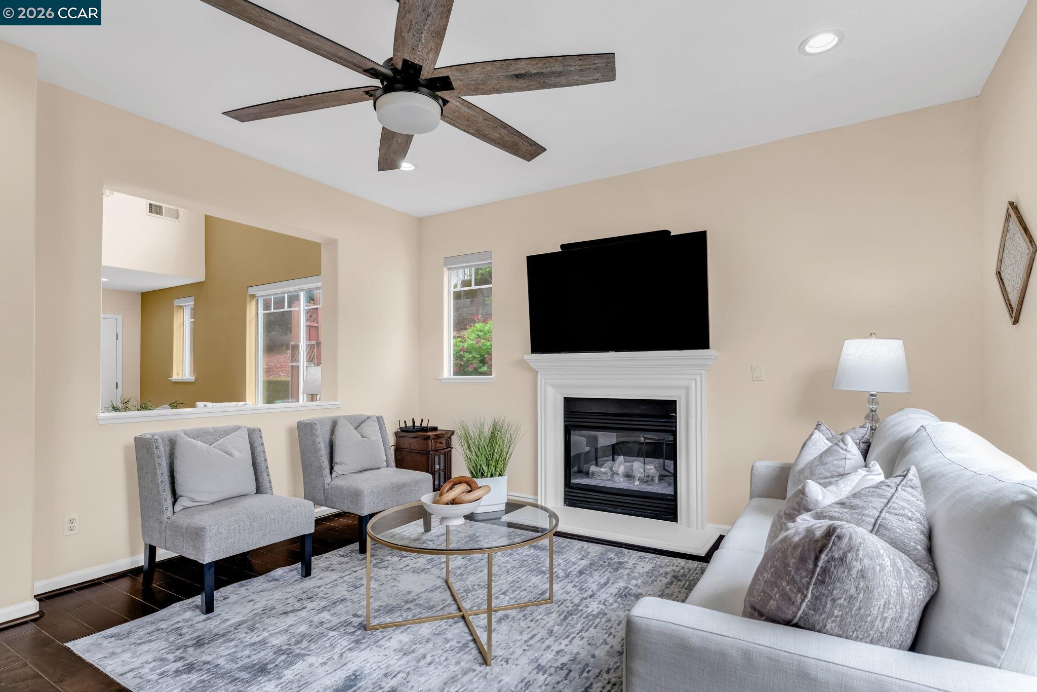 125 Shadowhill Cir