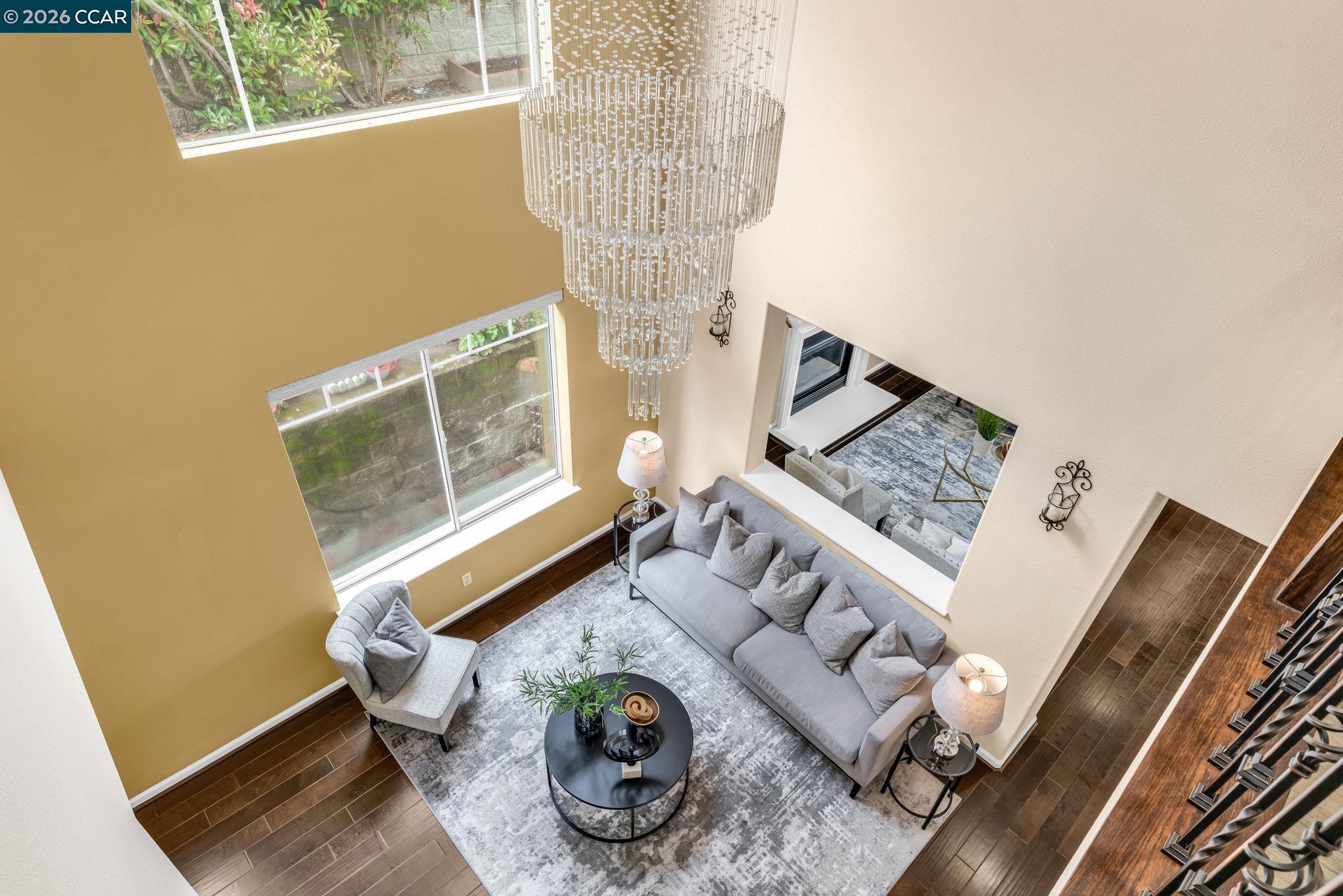 125 Shadowhill Cir