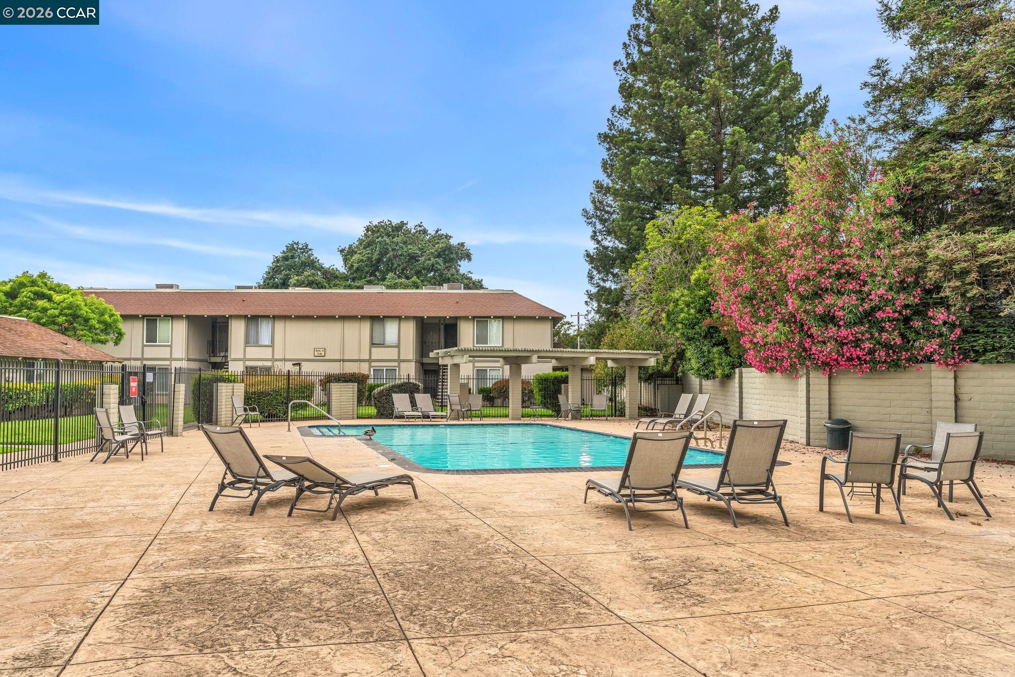 825 Oak Grove Rd # 30