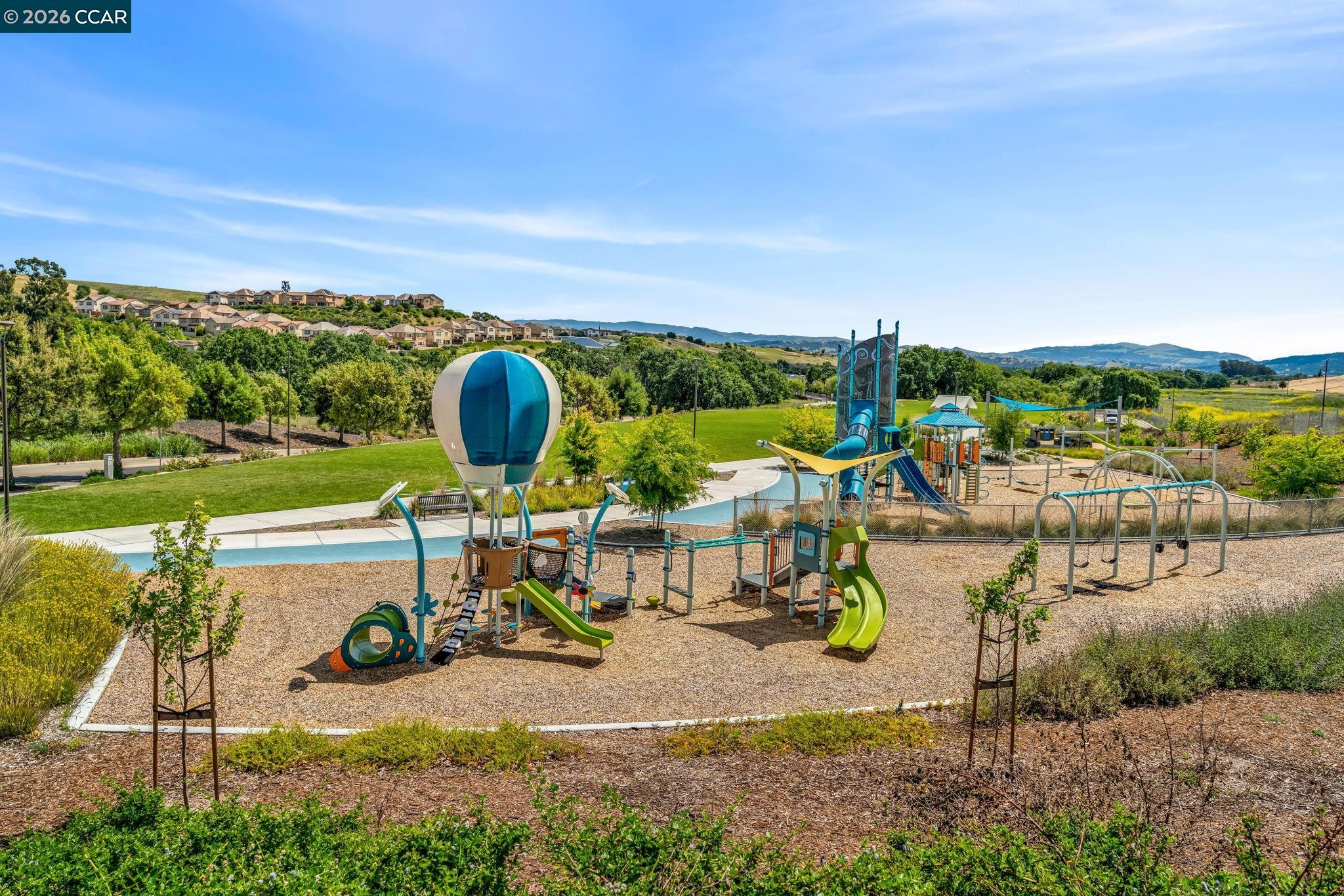 4252 Oak Knoll Dr