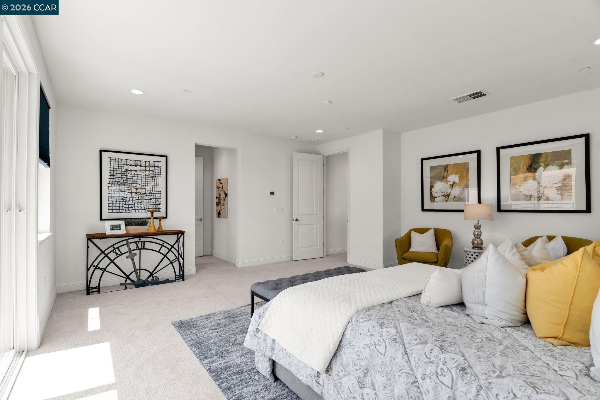 4252 Oak Knoll Dr