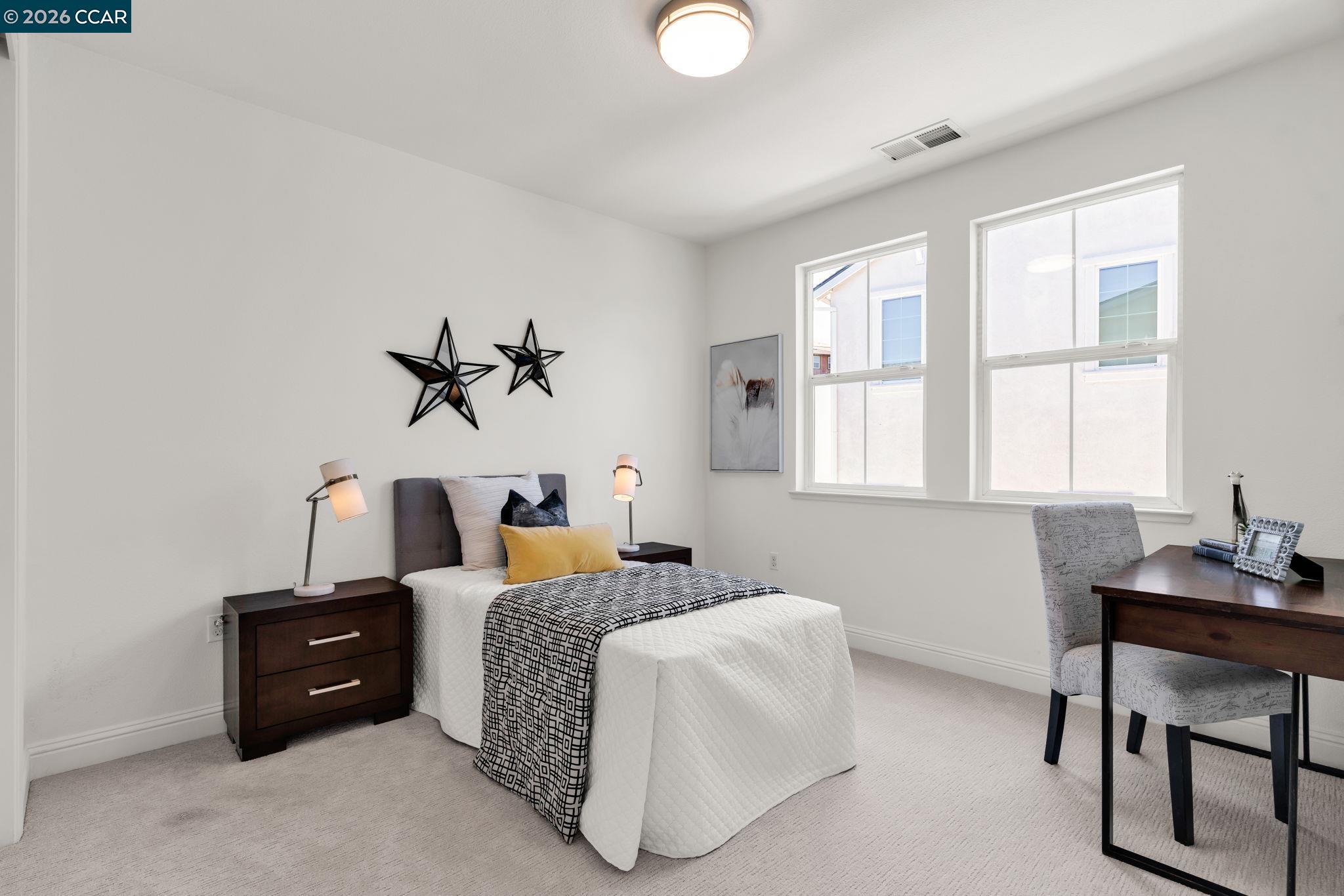 4252 Oak Knoll Dr