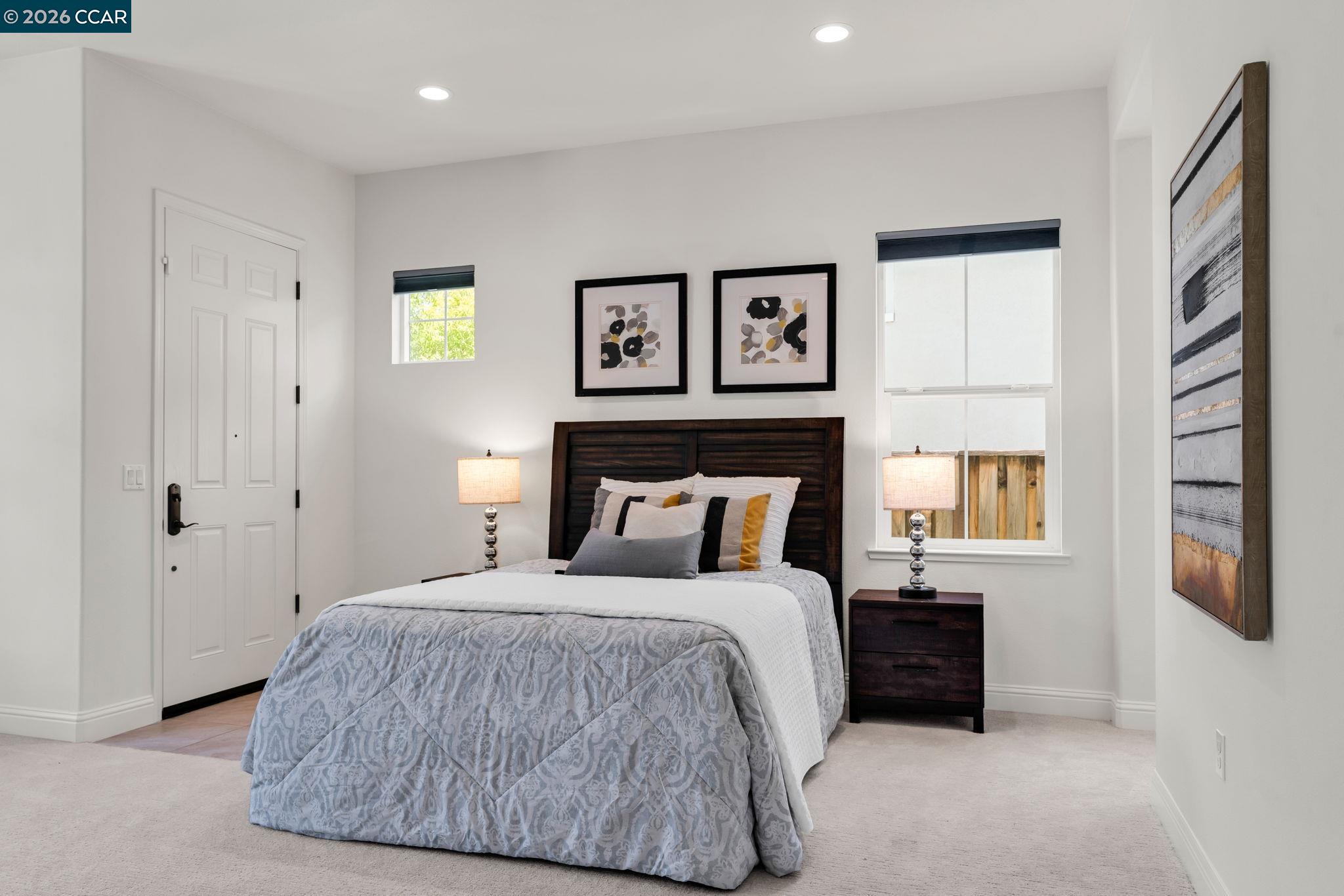 4252 Oak Knoll Dr