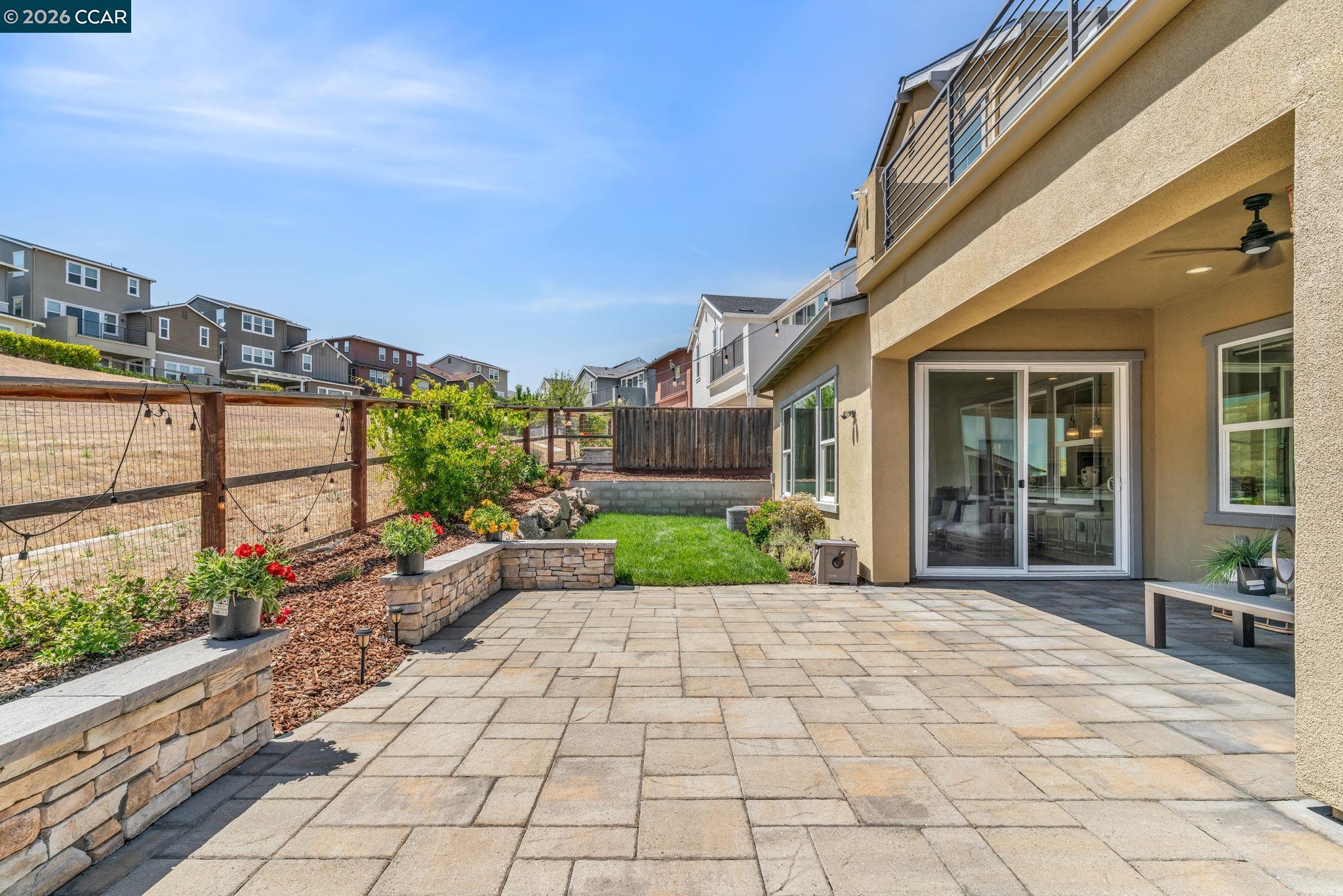 4252 Oak Knoll Dr